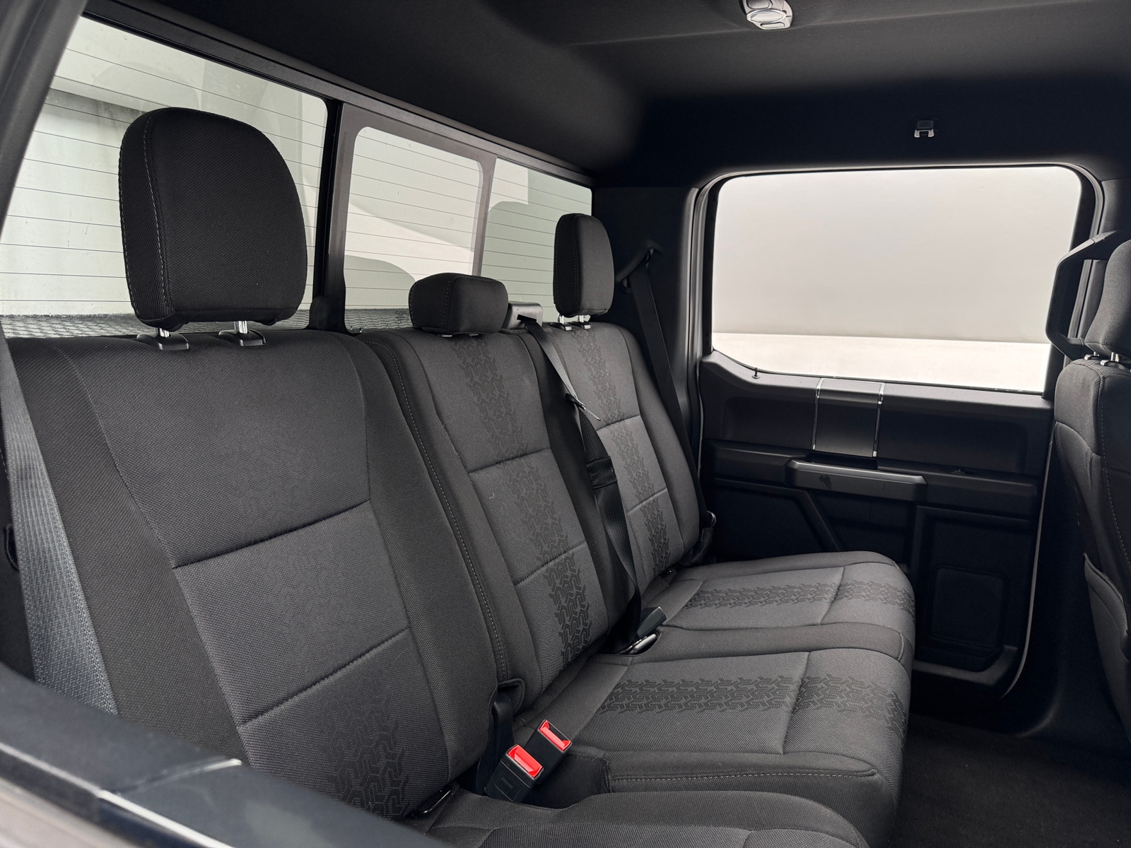 Thumbnail: 2020 Ford Econoline - 6