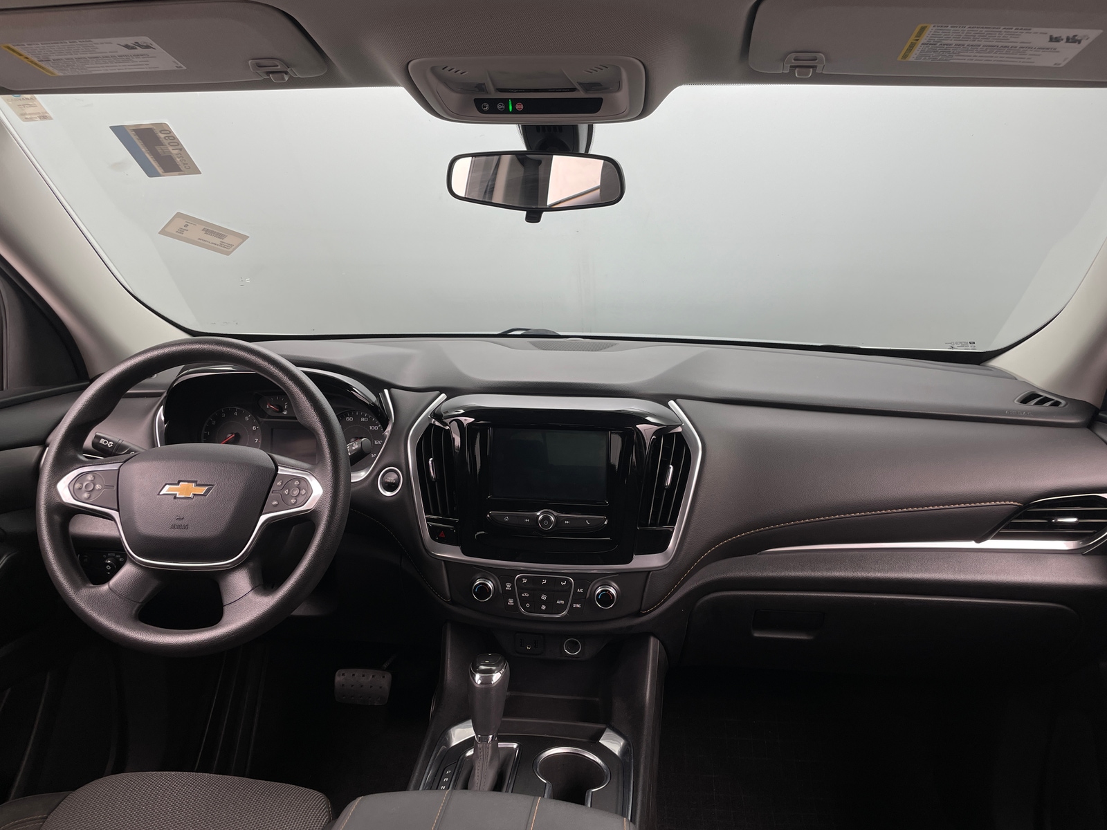 Thumbnail: 2020 Chevrolet Traverse - 3