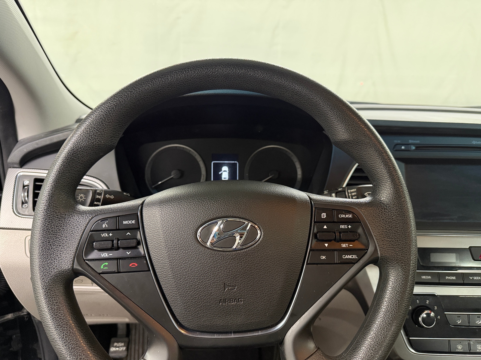 Thumbnail: 2017 Hyundai Sonata - 5