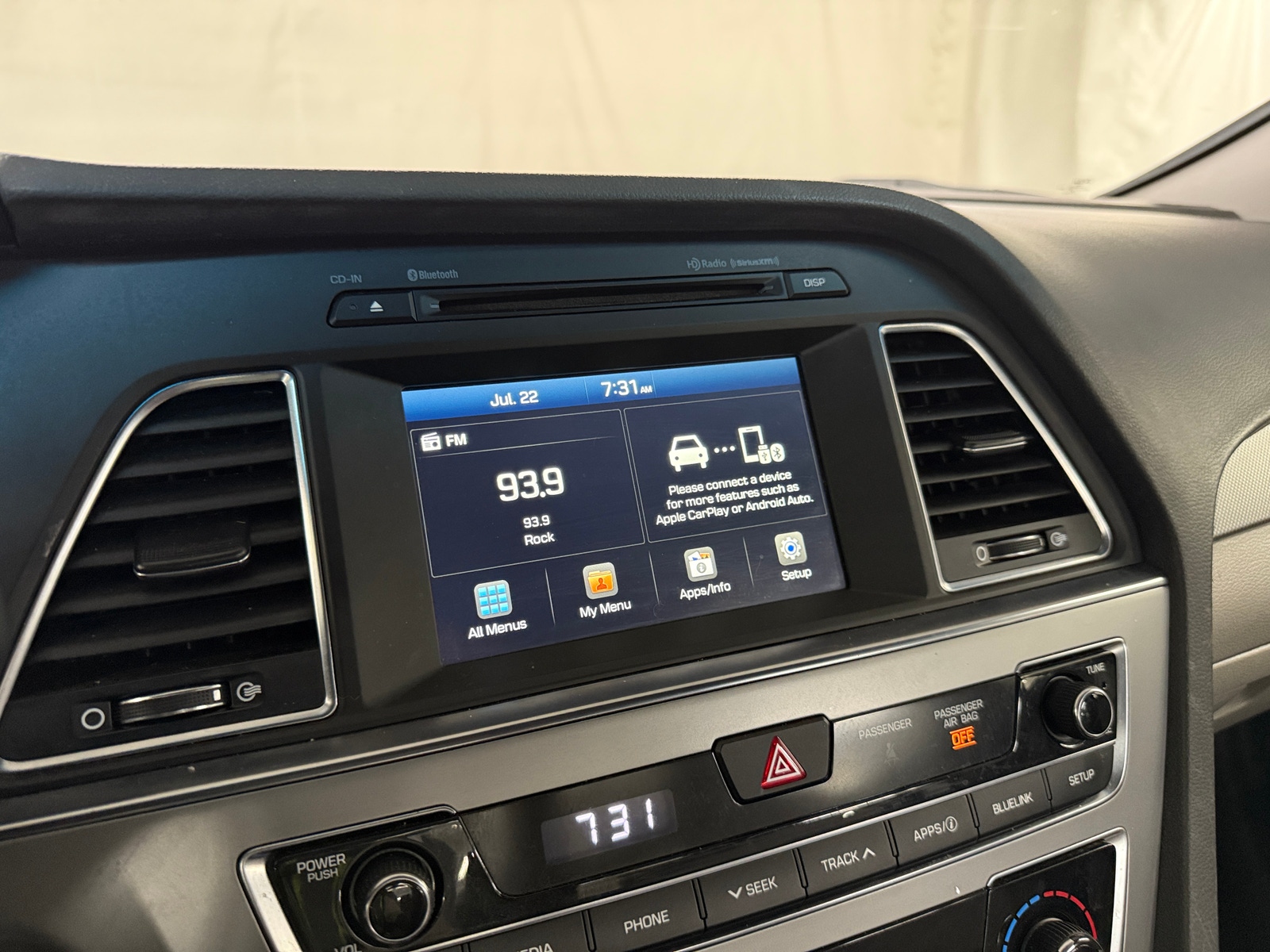 Thumbnail: 2017 Hyundai Sonata - 4
