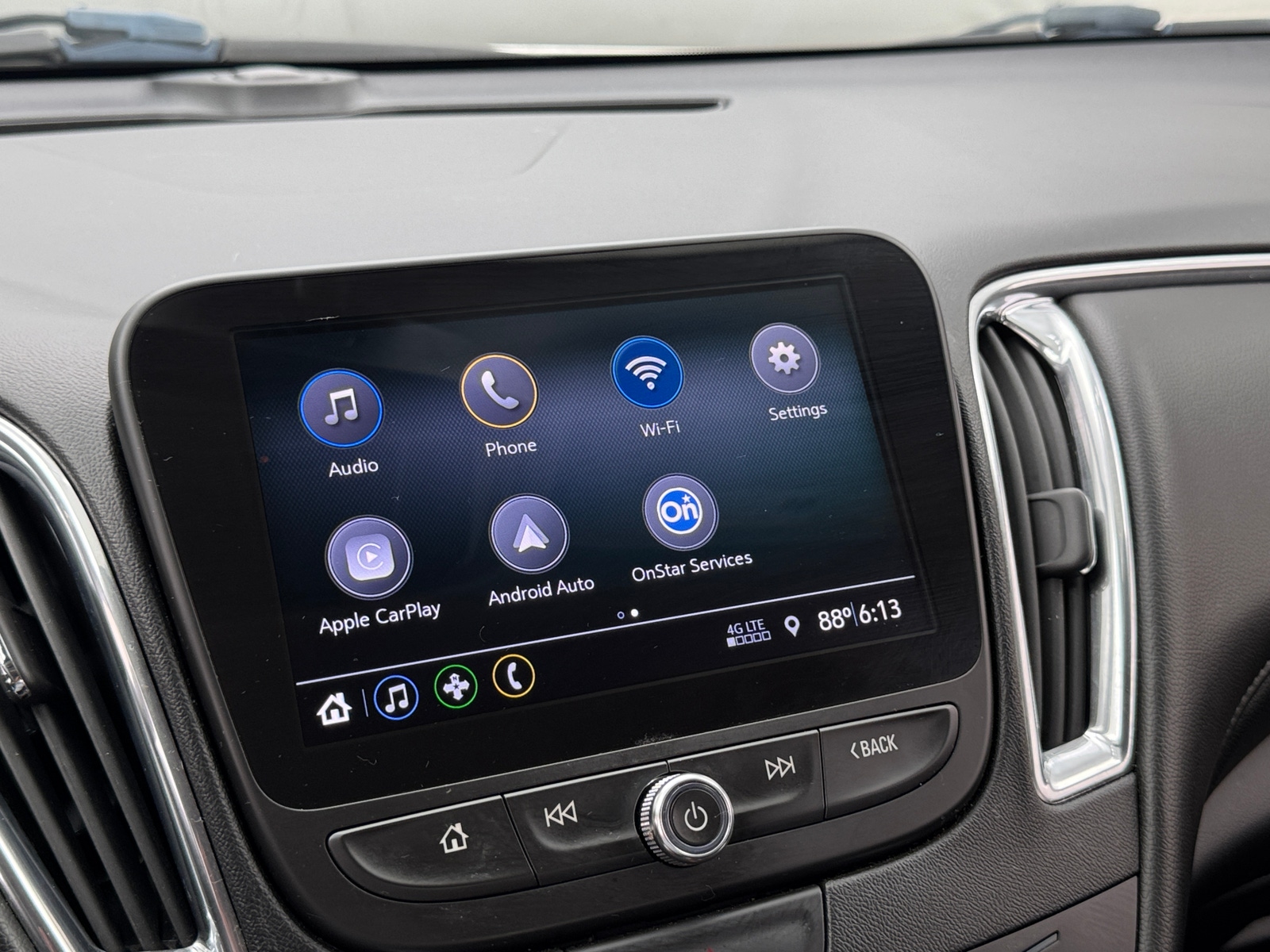 Thumbnail: 2019 Chevrolet Malibu - 4
