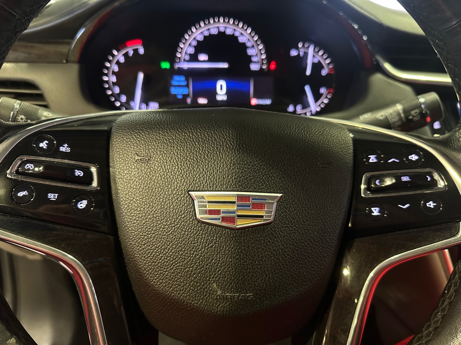 Thumbnail: 2017 Cadillac XTS - 4