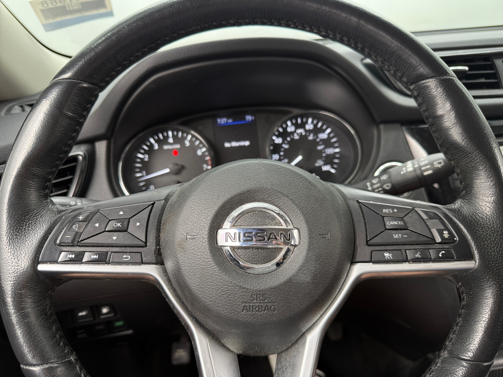 Thumbnail: 2018 Nissan Rogue - 4