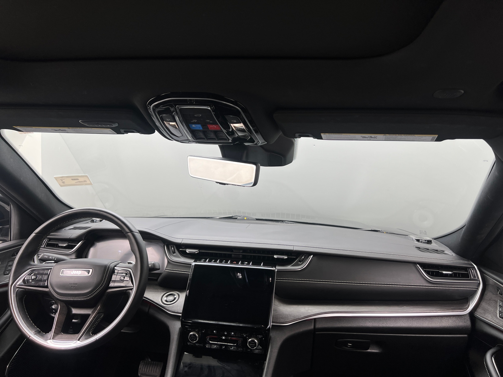 Thumbnail: 2022 Jeep Grand Cherokee L - 2