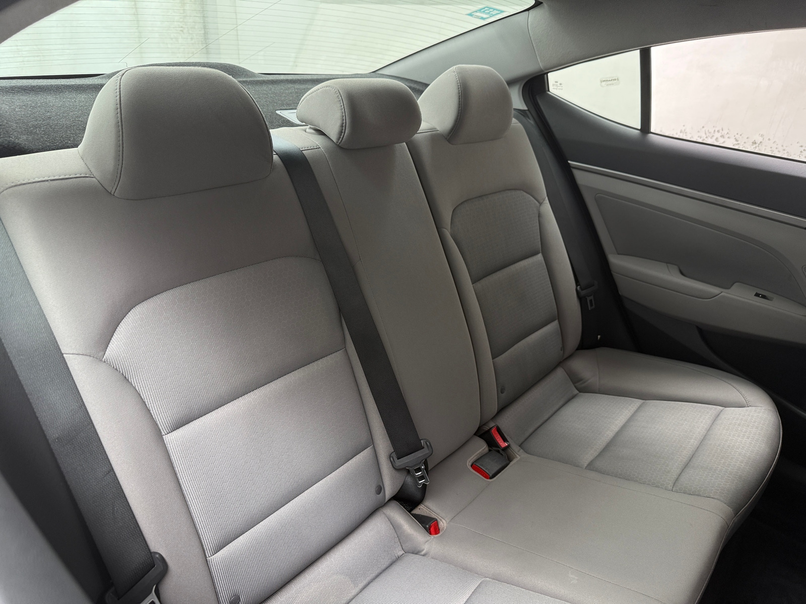 Thumbnail: 2017 Hyundai Elantra - 6