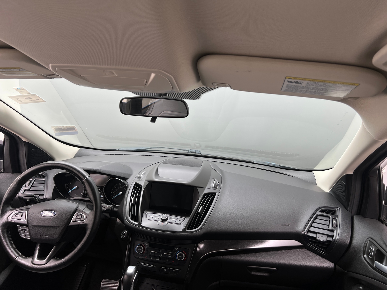 Thumbnail: 2019 Ford Escape - 3