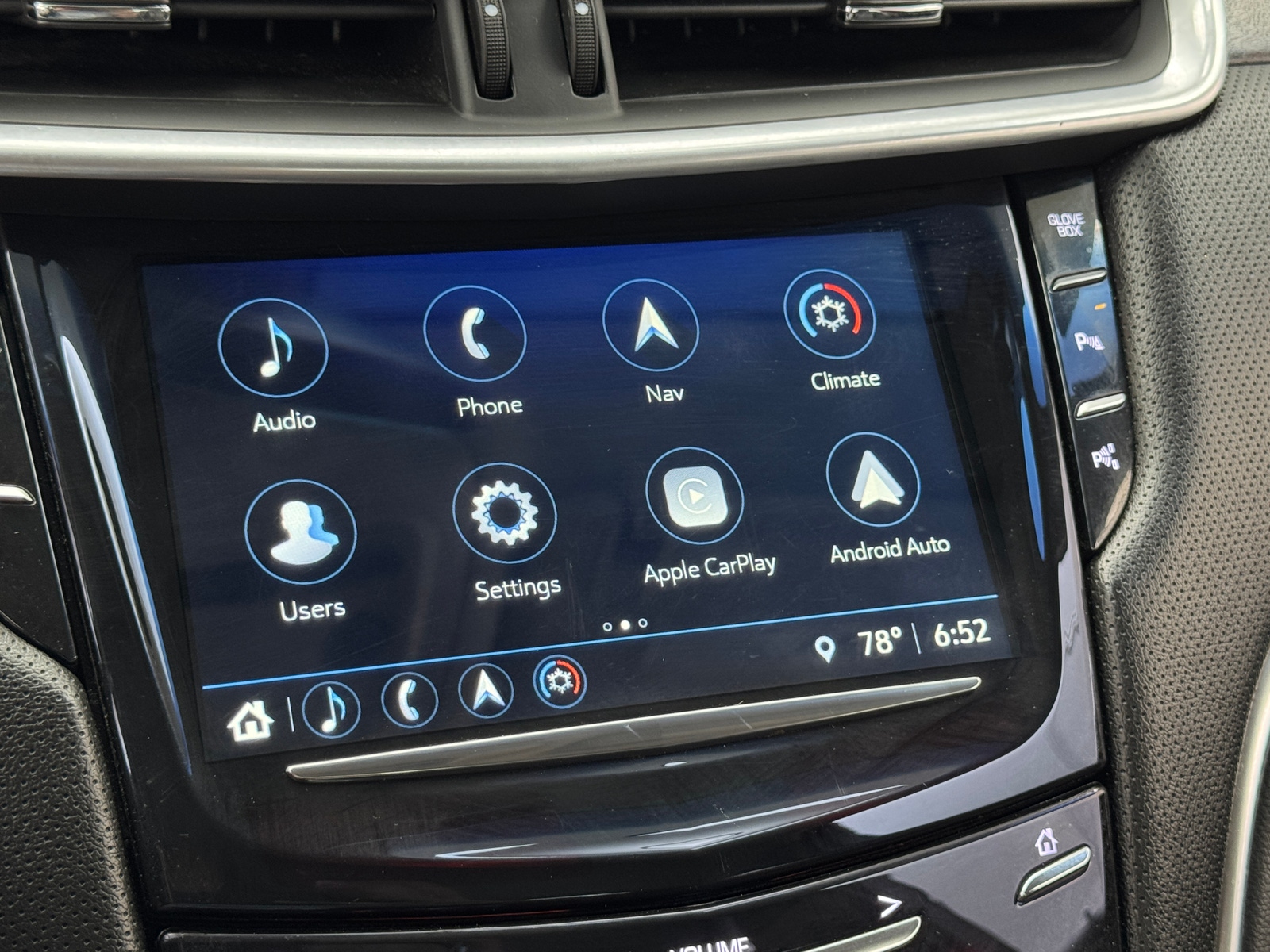Thumbnail: 2019 Cadillac XTS - 3