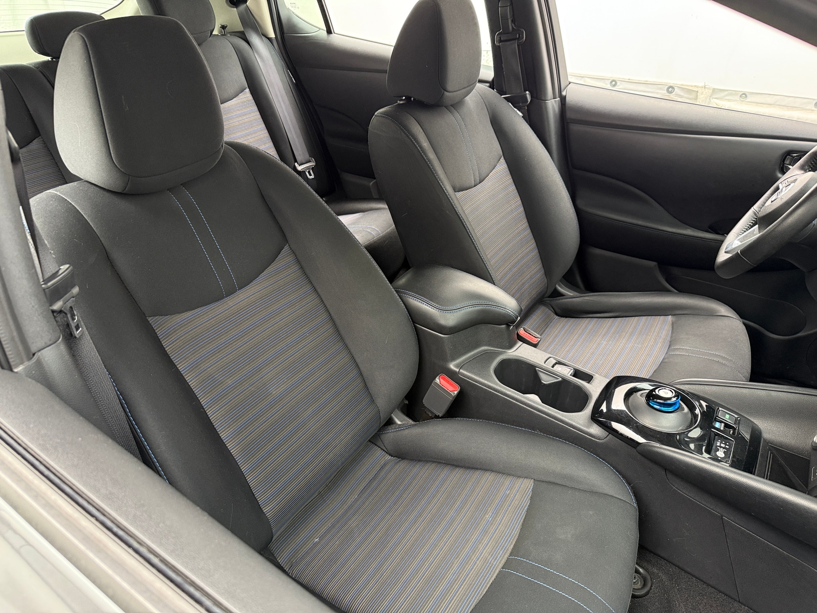 Thumbnail: 2020 Nissan Leaf - 2