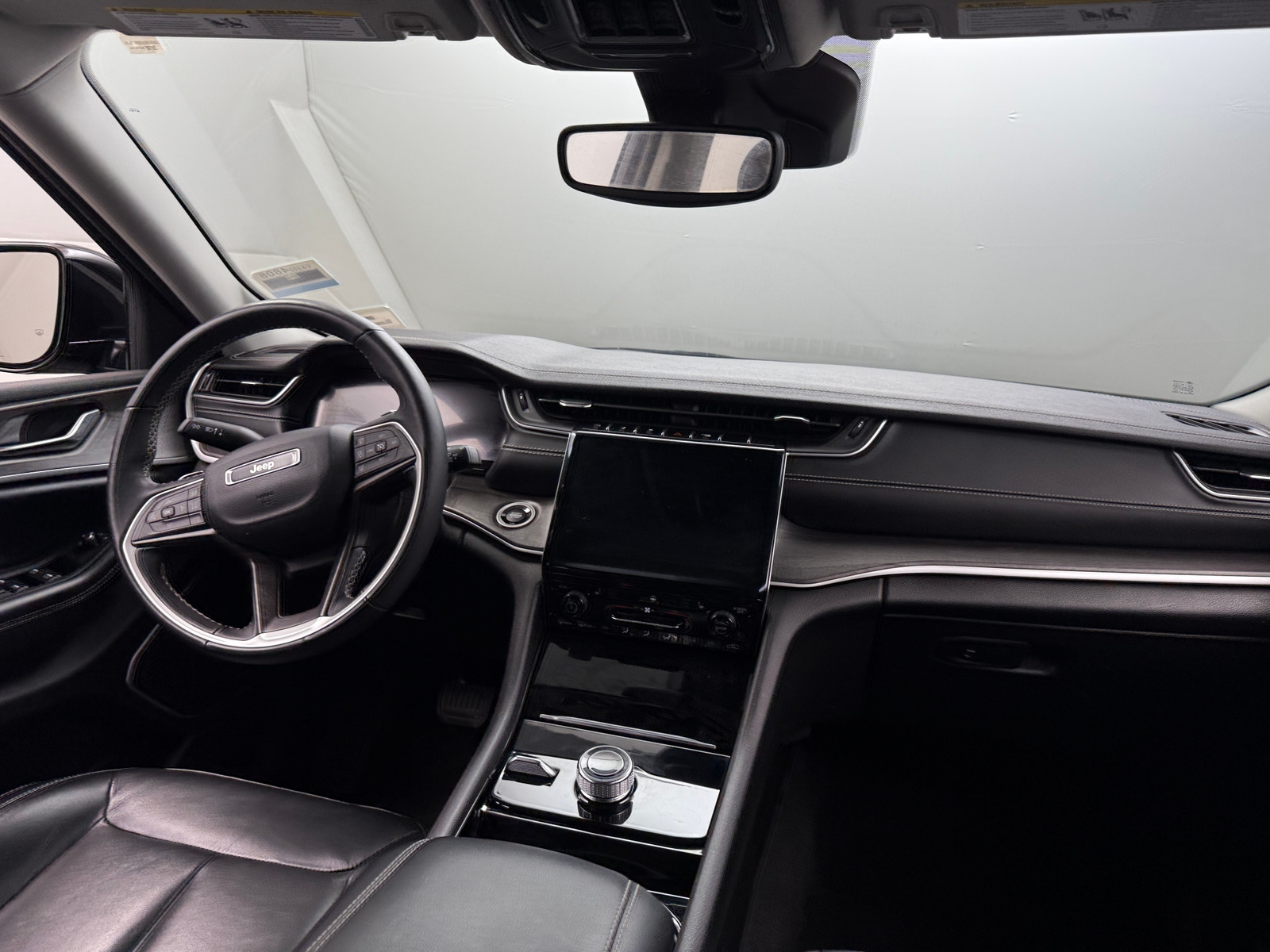 Thumbnail: 2022 Jeep Grand Cherokee L - 2