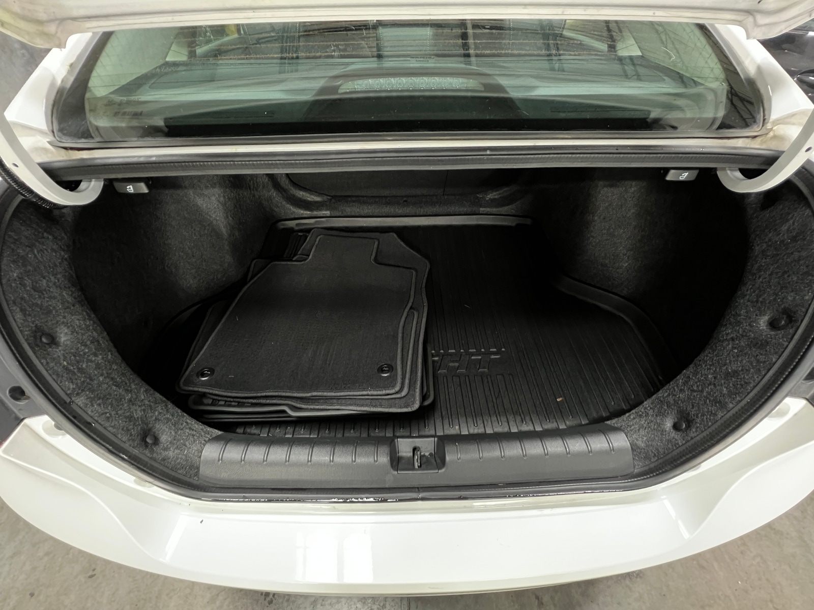 Thumbnail: 2019 Honda Insight - 6