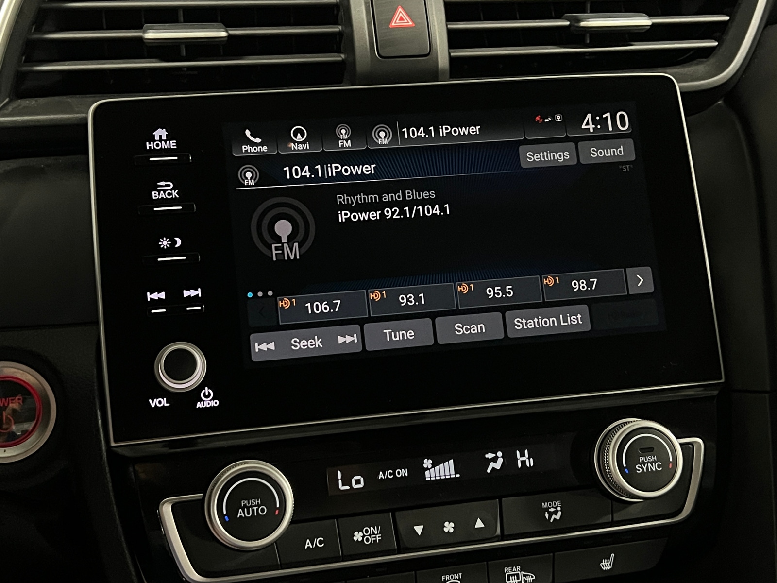 Thumbnail: 2019 Honda Insight - 3