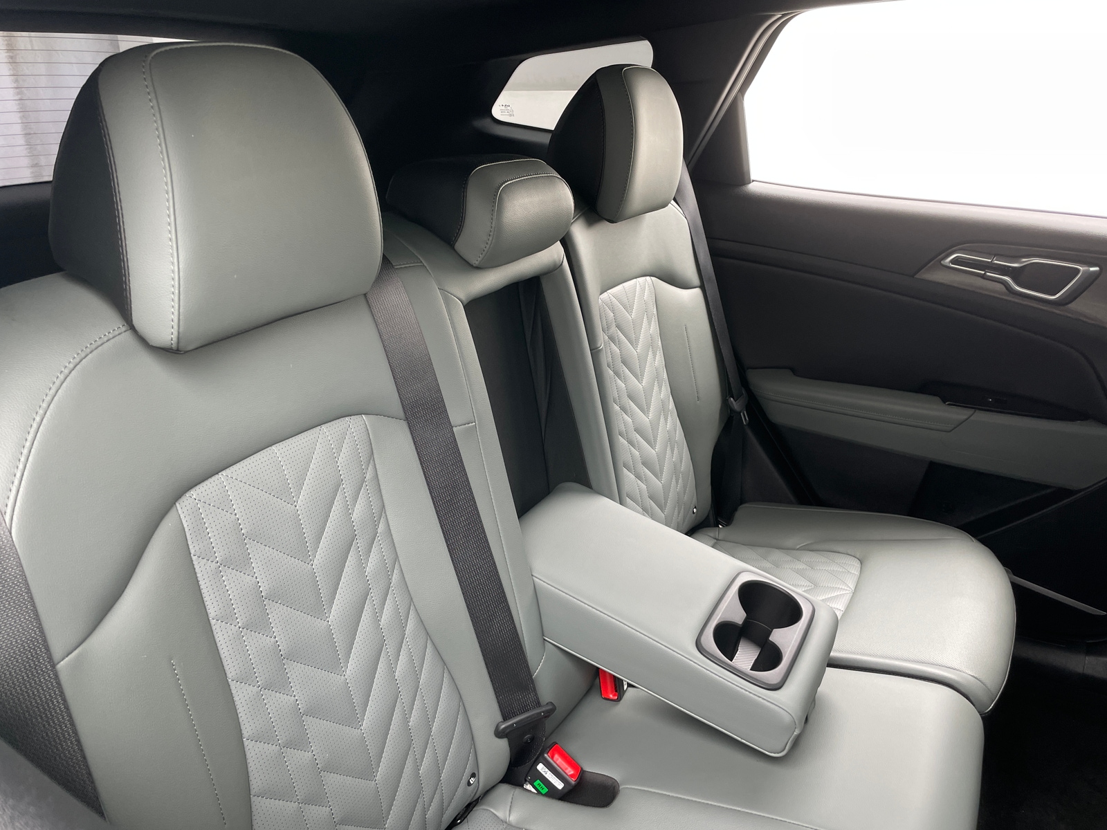Thumbnail: 2024 Kia Sportage - 5