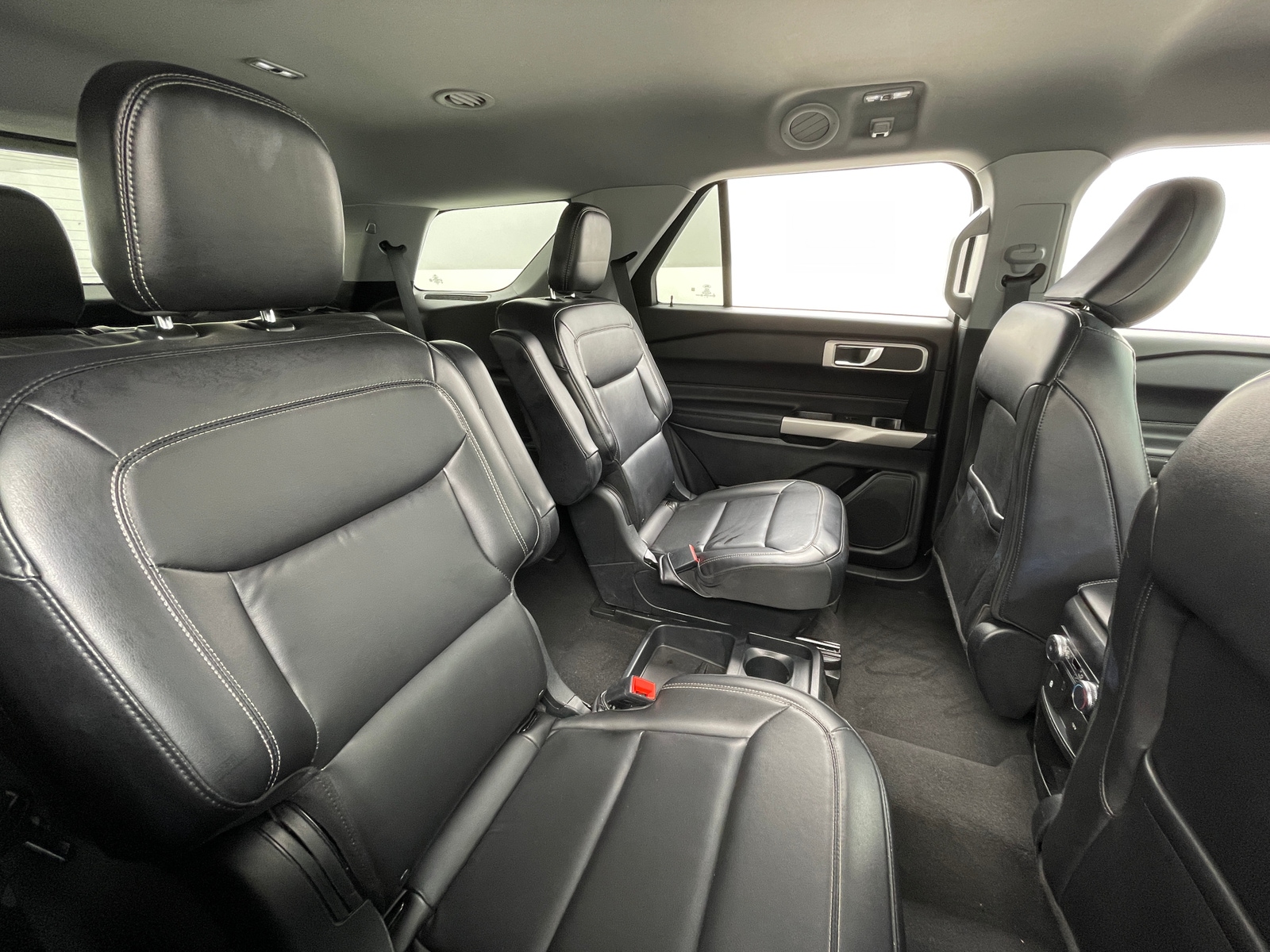 Thumbnail: 2021 Ford Explorer - 5