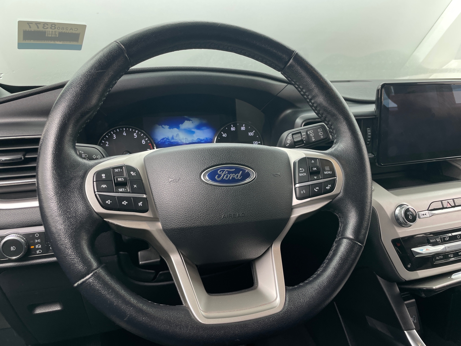 Thumbnail: 2021 Ford Explorer - 4