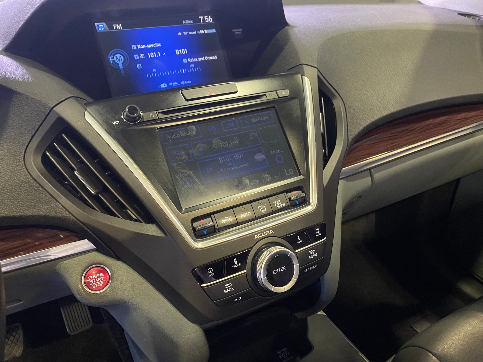 Thumbnail: 2015 Acura MDX - 3
