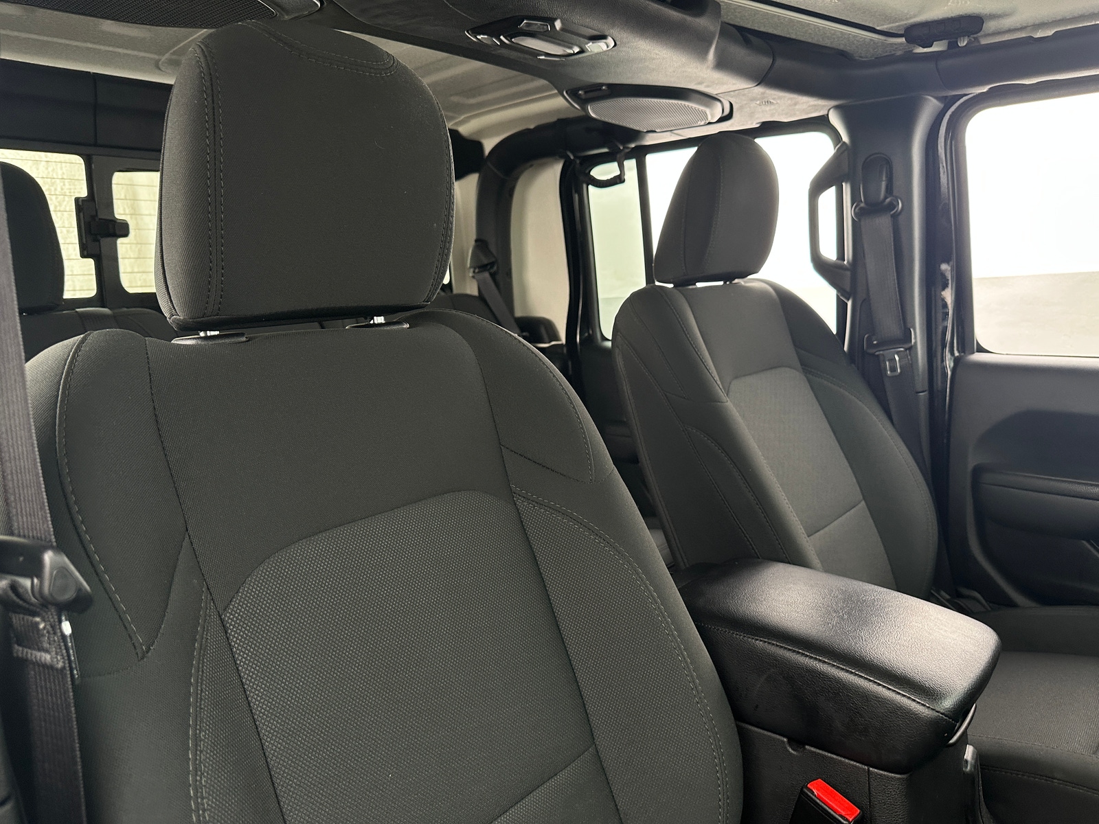 Thumbnail: 2022 Jeep Gladiator - 2