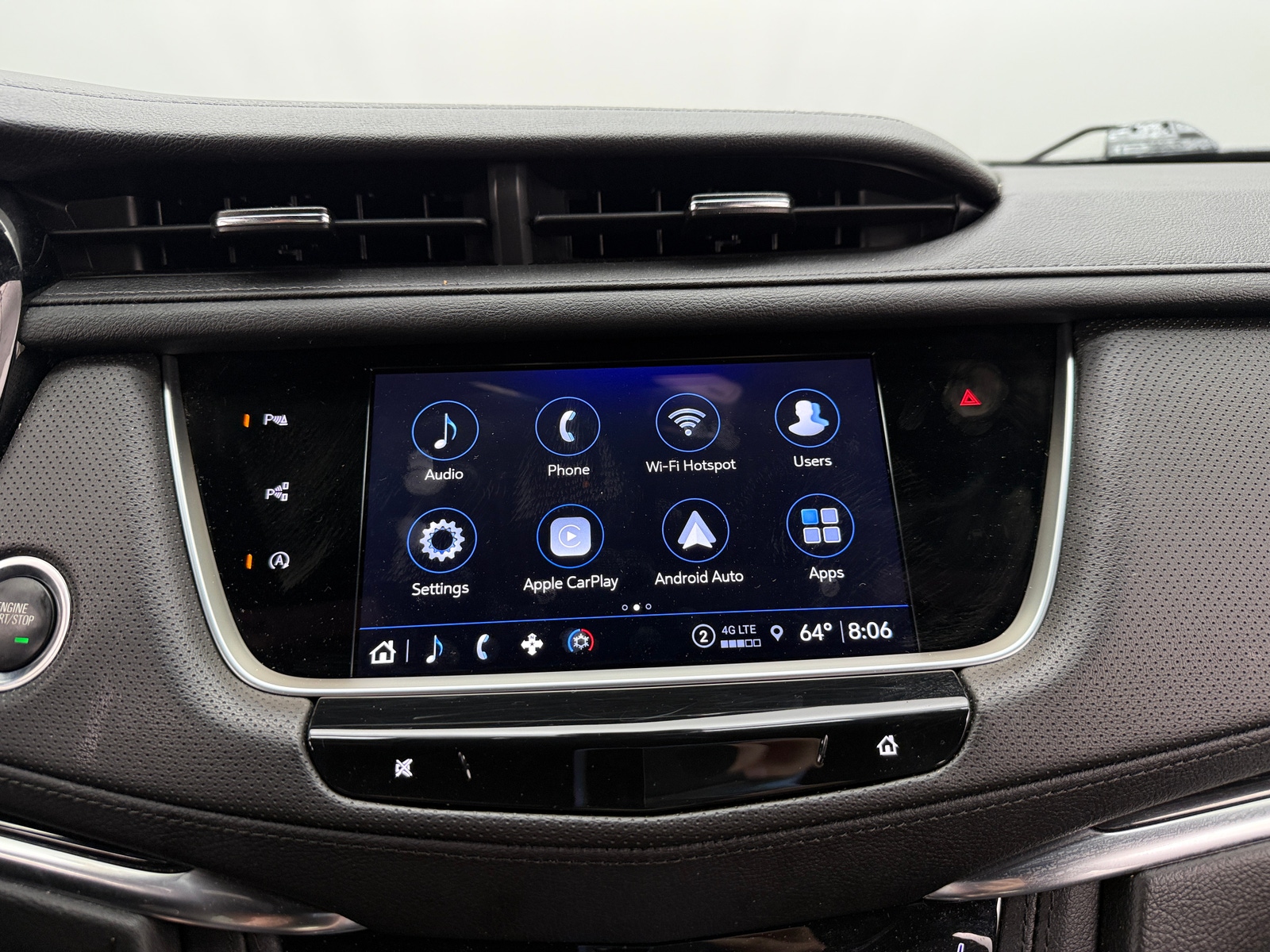 Thumbnail: 2022 Cadillac XT5 - 3