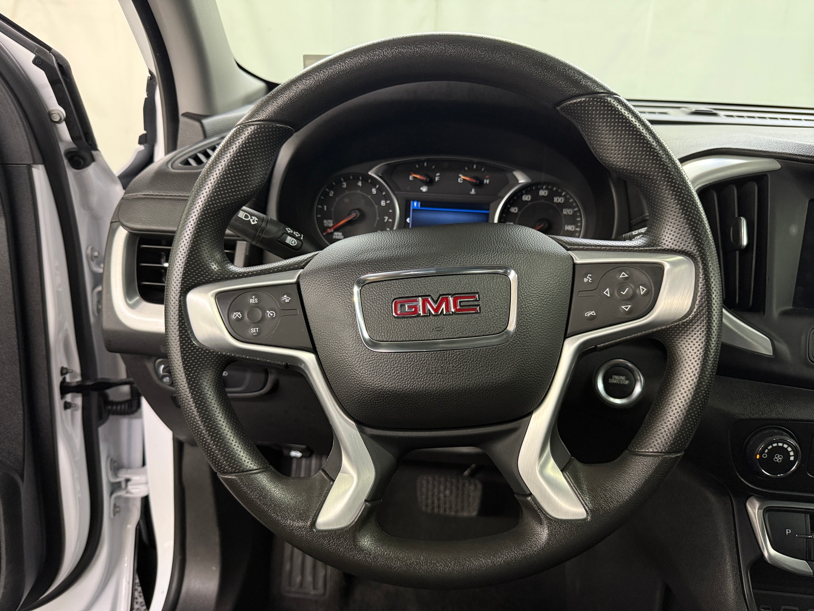 Thumbnail: 2024 GMC Terrain - 5