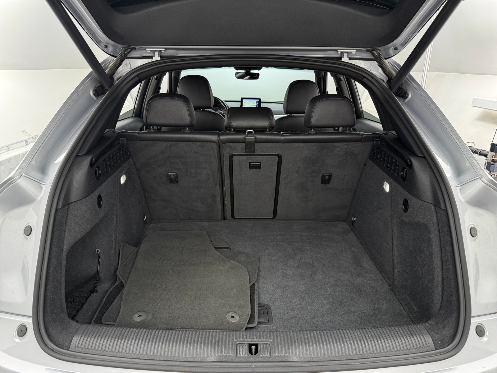 Thumbnail: 2016 Audi Q3 - 6