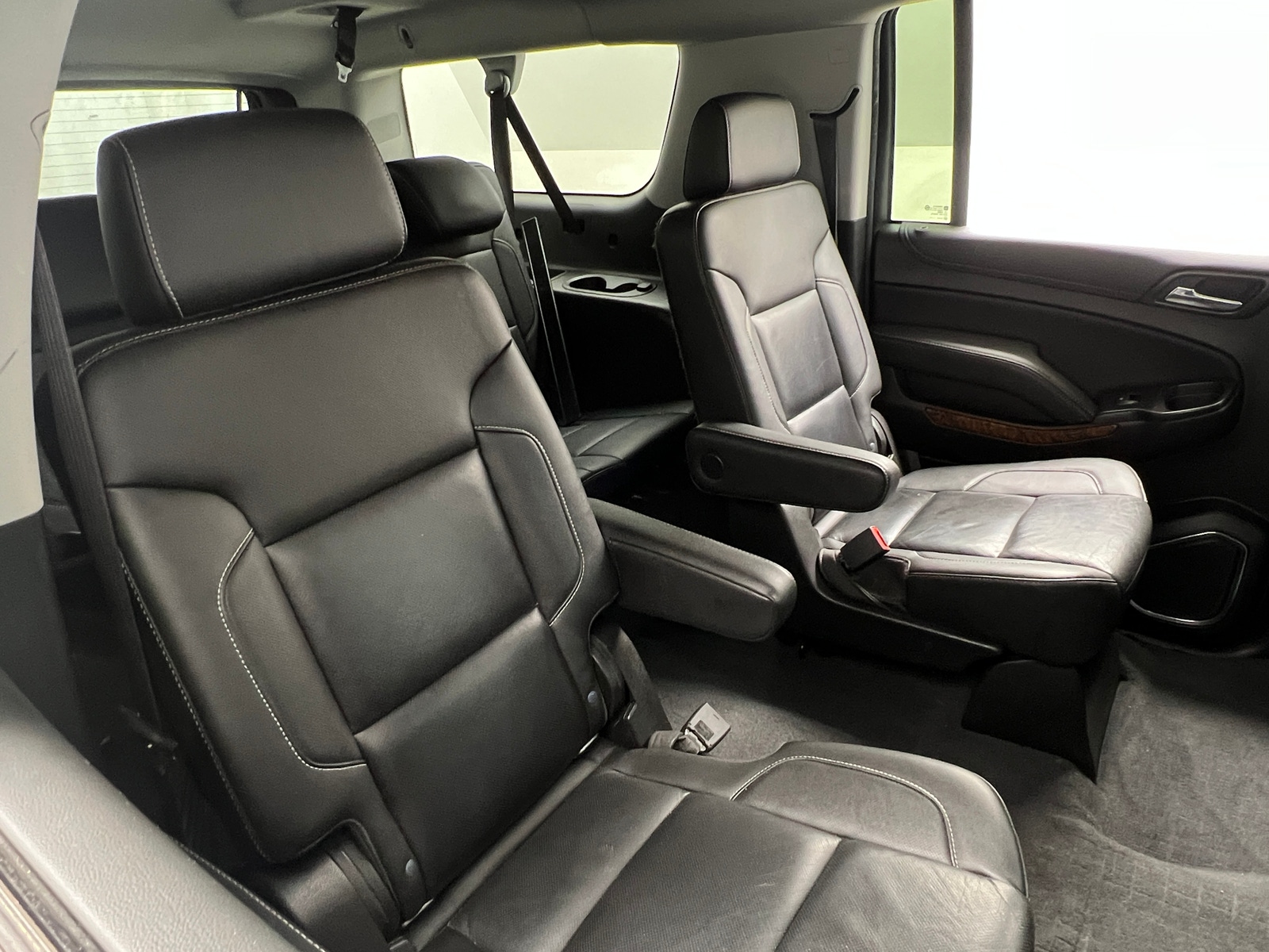 Thumbnail: 2019 Chevrolet Suburban - 5