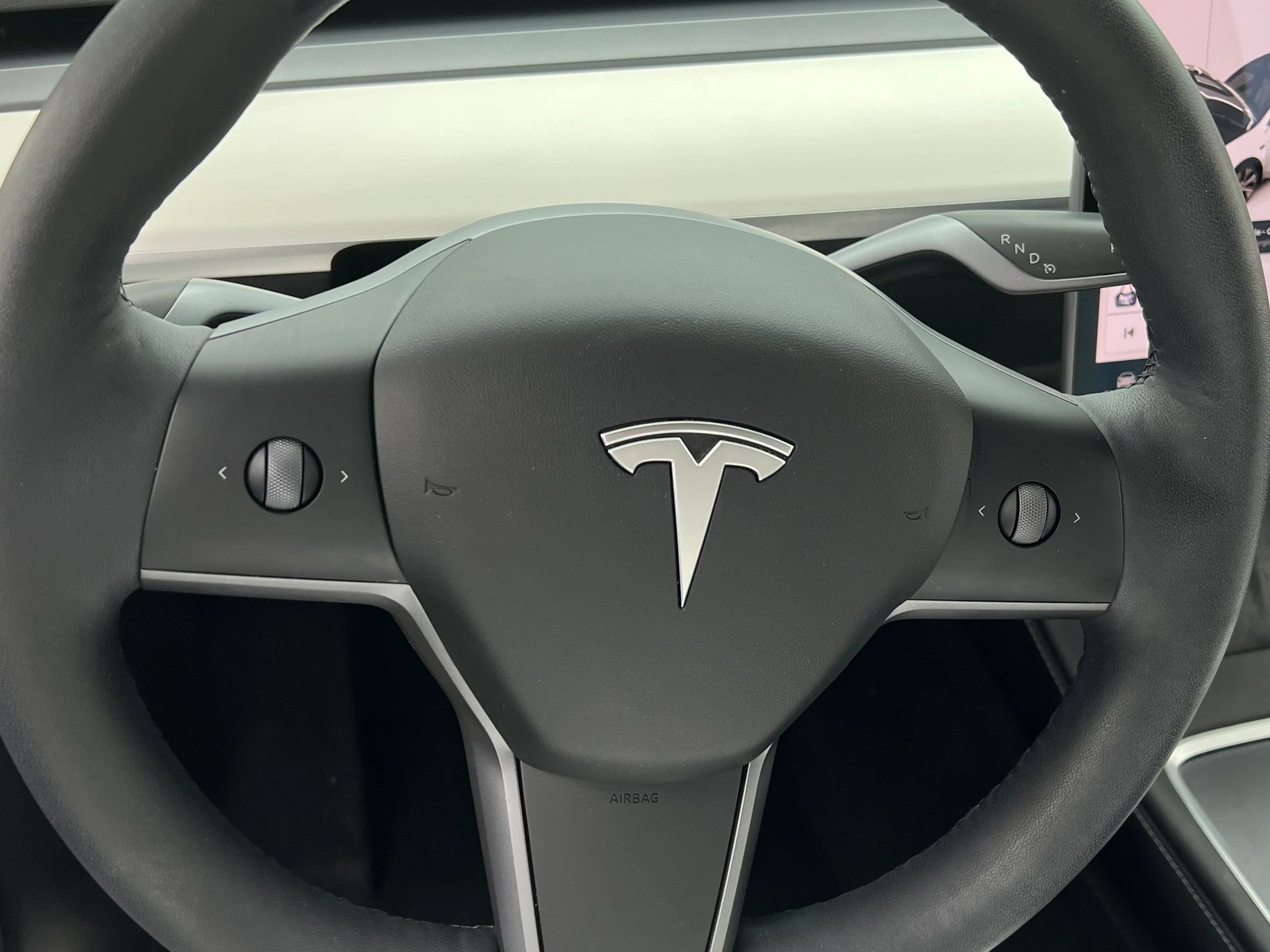 Thumbnail: 2022 Tesla Model Y - 4