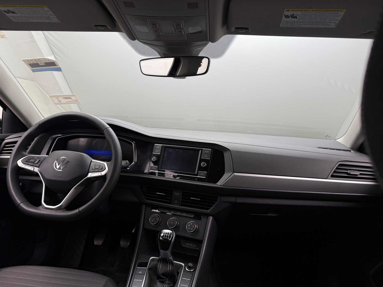 Thumbnail: 2024 Volkswagen Jetta - 3