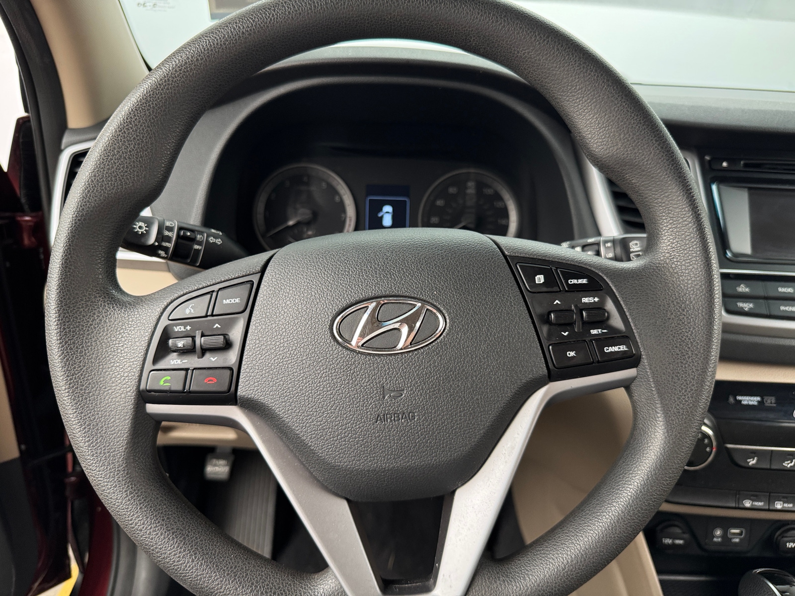 Thumbnail: 2017 Hyundai Tucson - 5