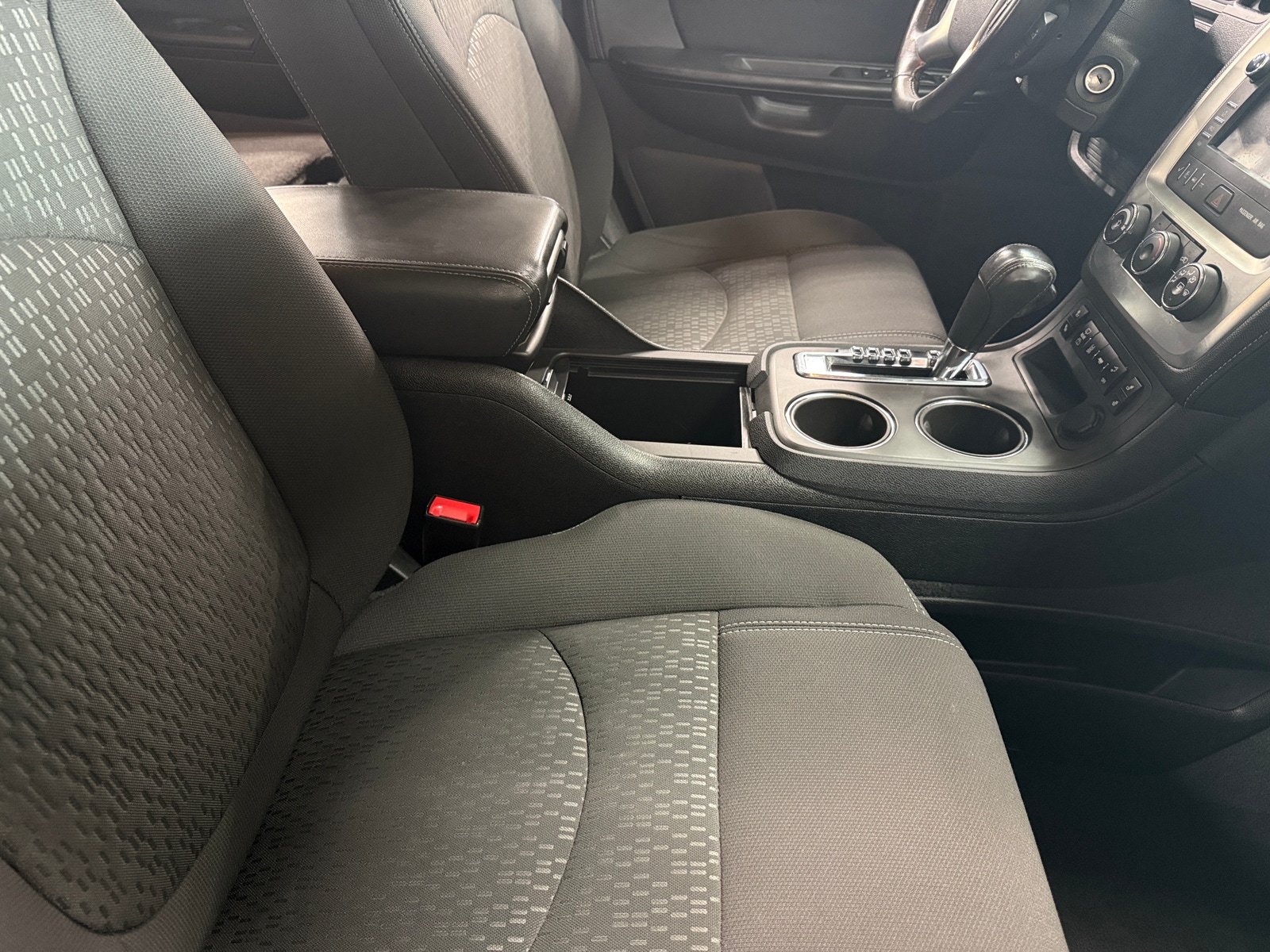 Thumbnail: 2014 GMC Acadia - 2