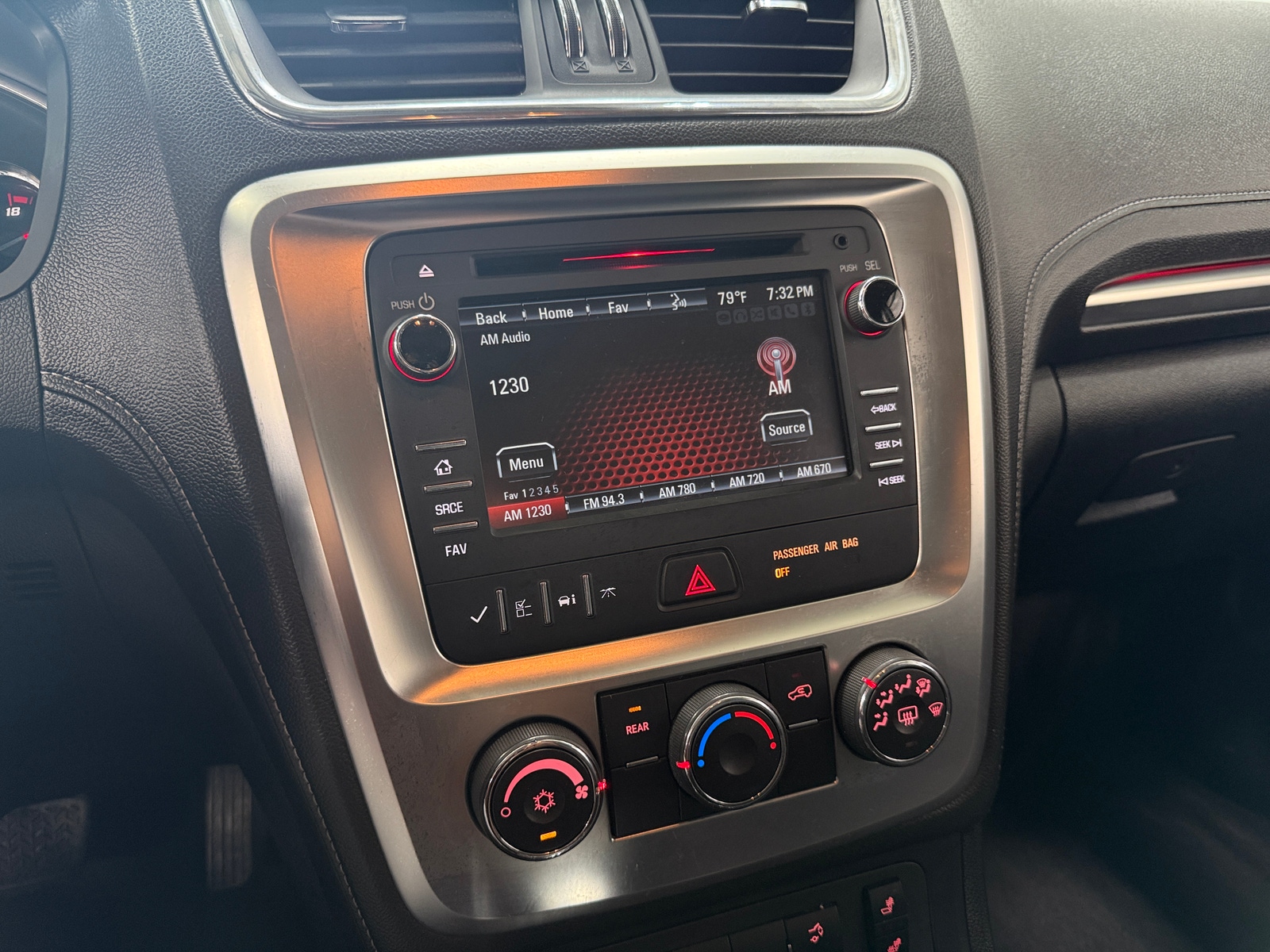 Thumbnail: 2014 GMC Acadia - 4