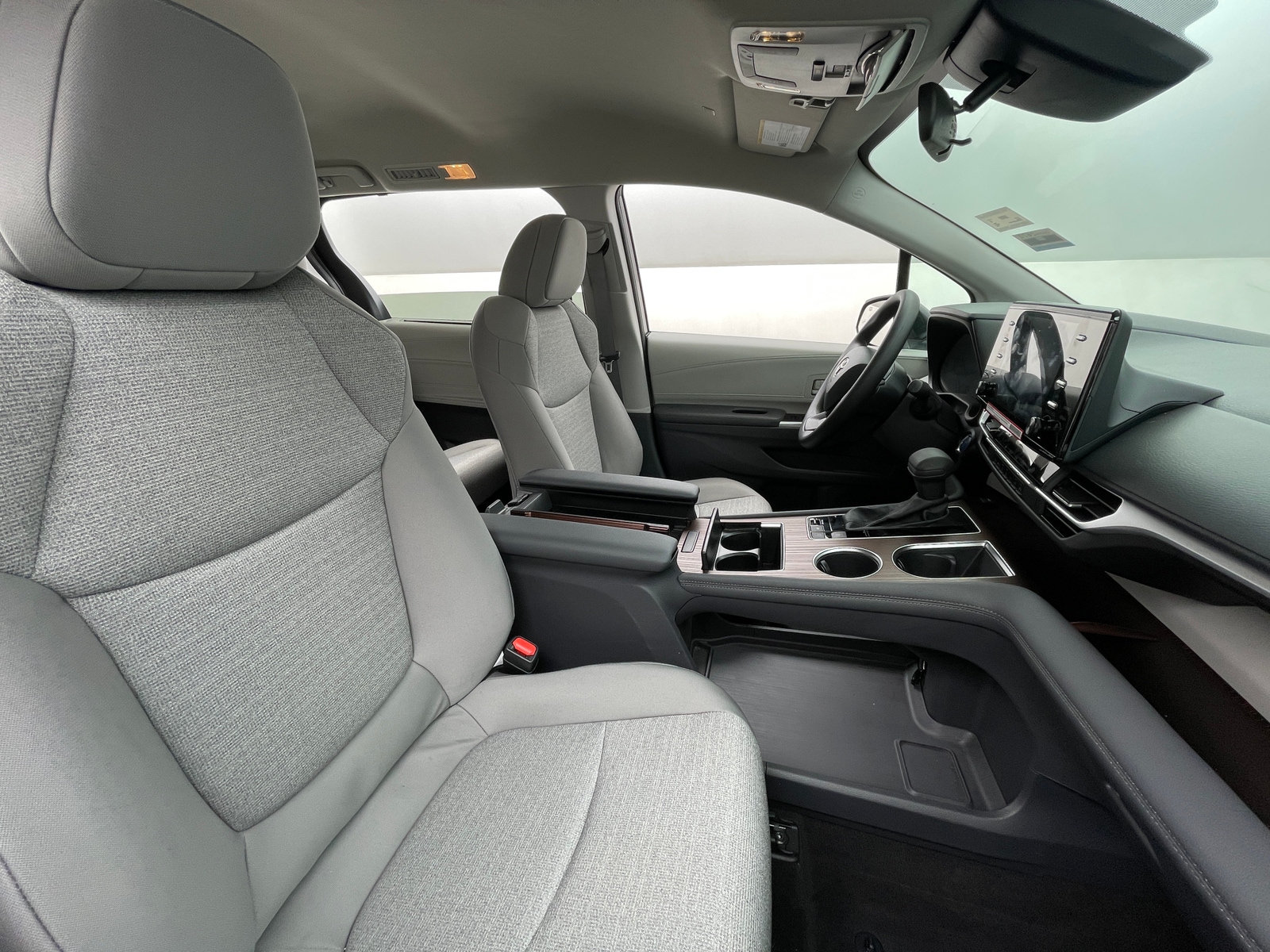 Thumbnail: 2024 Toyota Sienna - 2