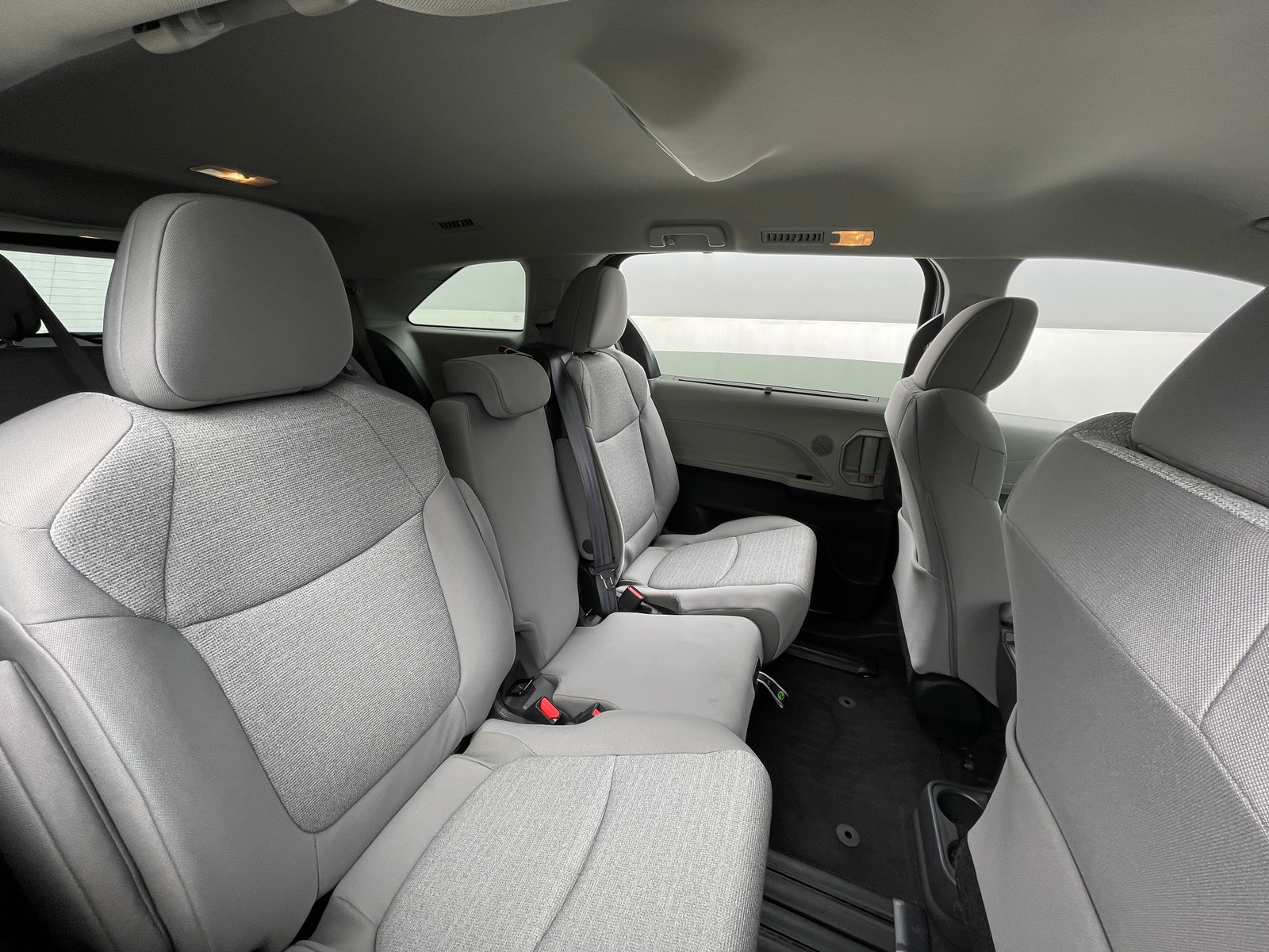 Thumbnail: 2024 Toyota Sienna - 6