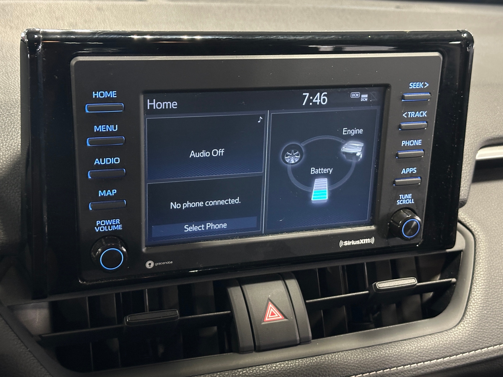 Thumbnail: 2021 Toyota RAV4 - 4