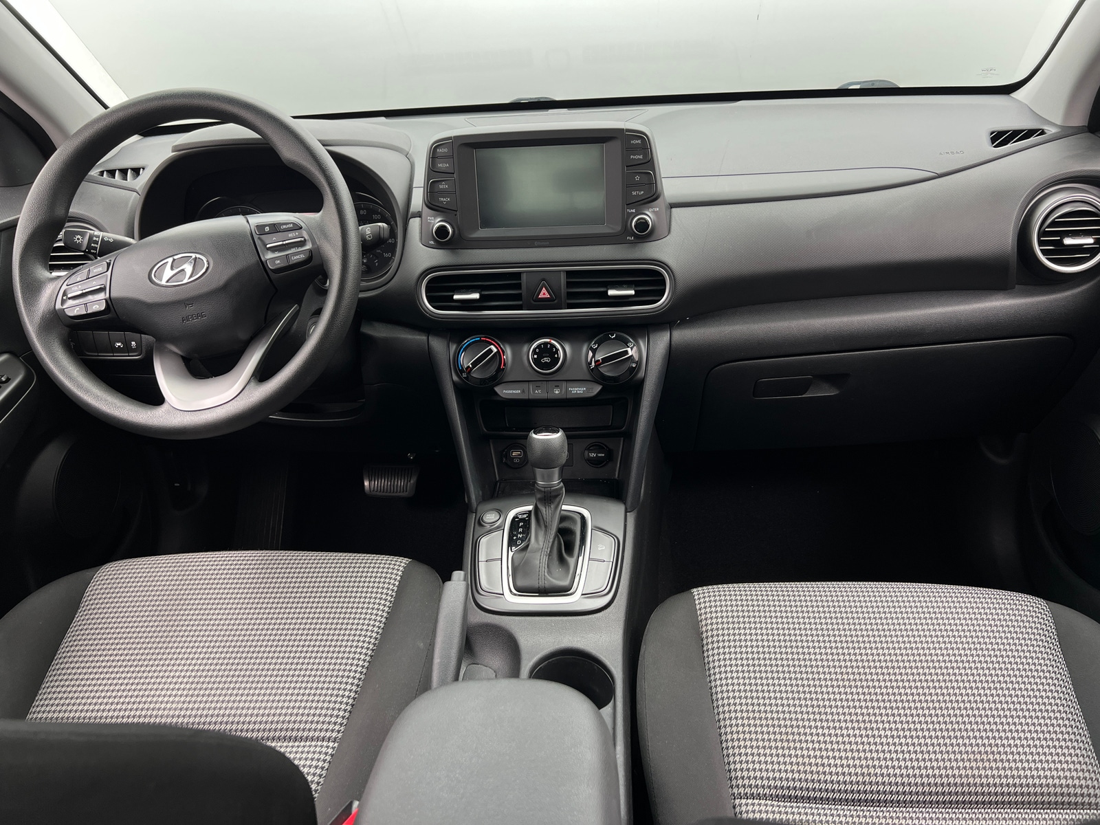 Thumbnail: 2019 Hyundai Kona - 3