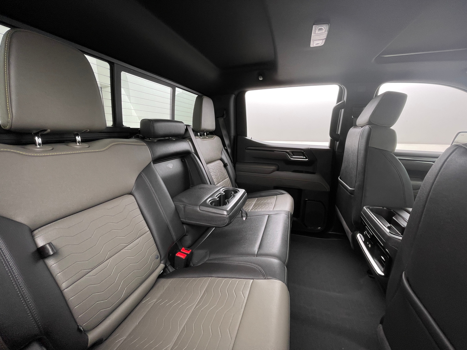 Thumbnail: 2024 Chevrolet Silverado 1500 - 5