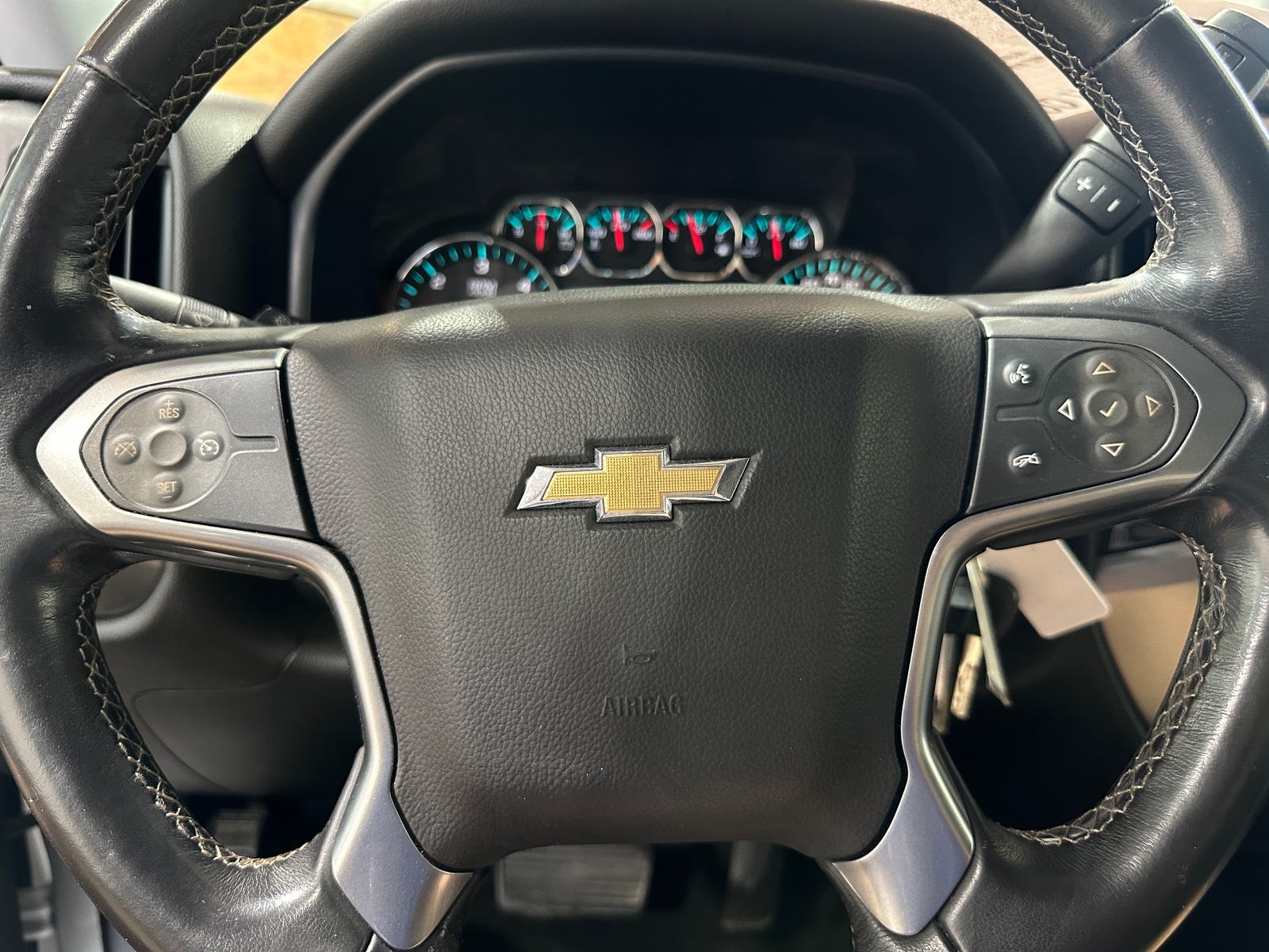 Thumbnail: 2016 Chevrolet Silverado 1500 - 5