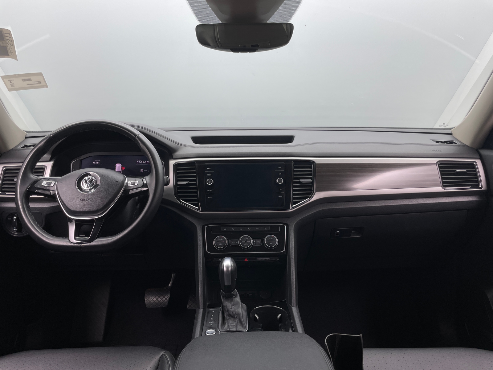 Thumbnail: 2020 Volkswagen Atlas - 2