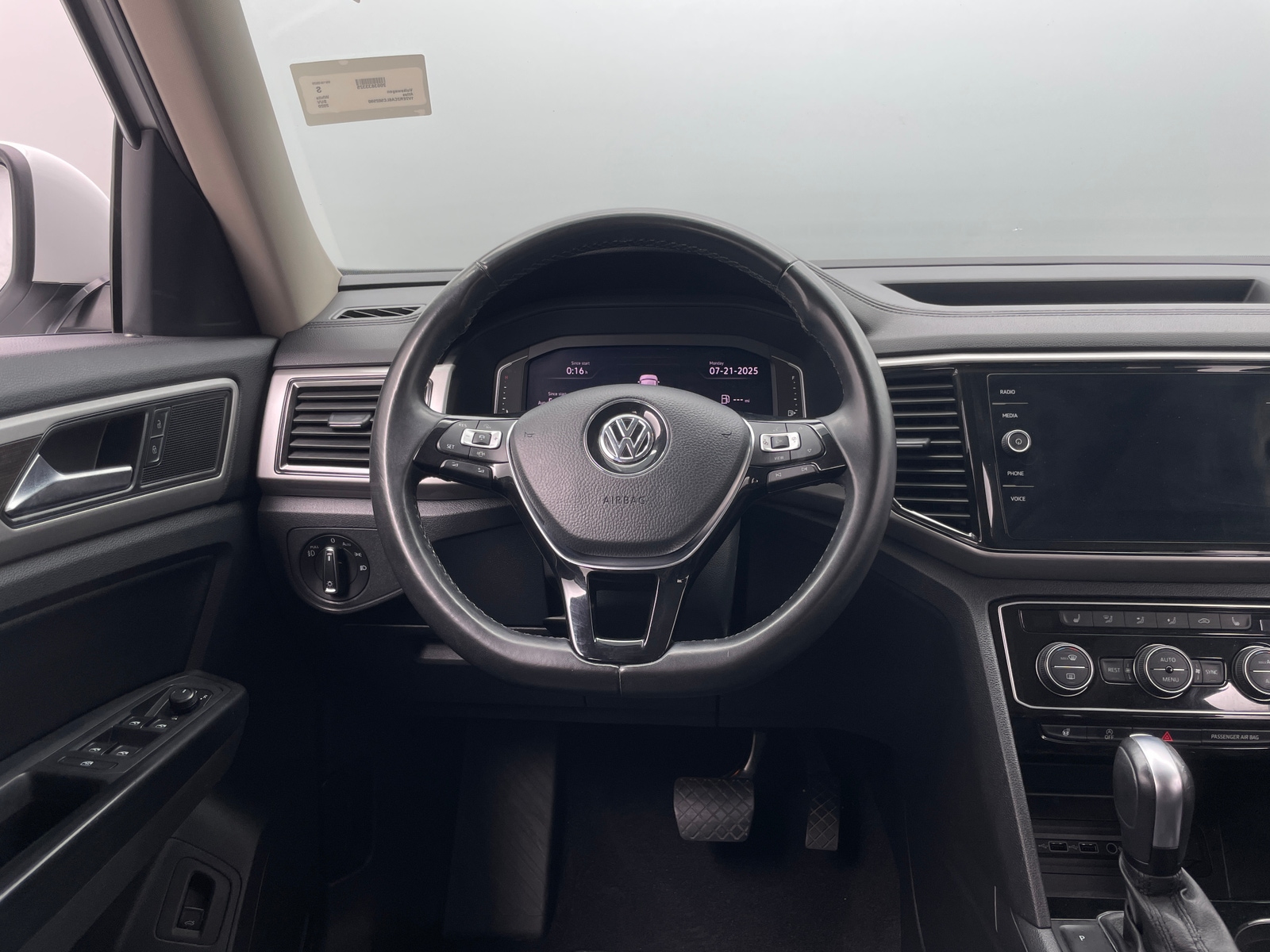 Thumbnail: 2020 Volkswagen Atlas - 4