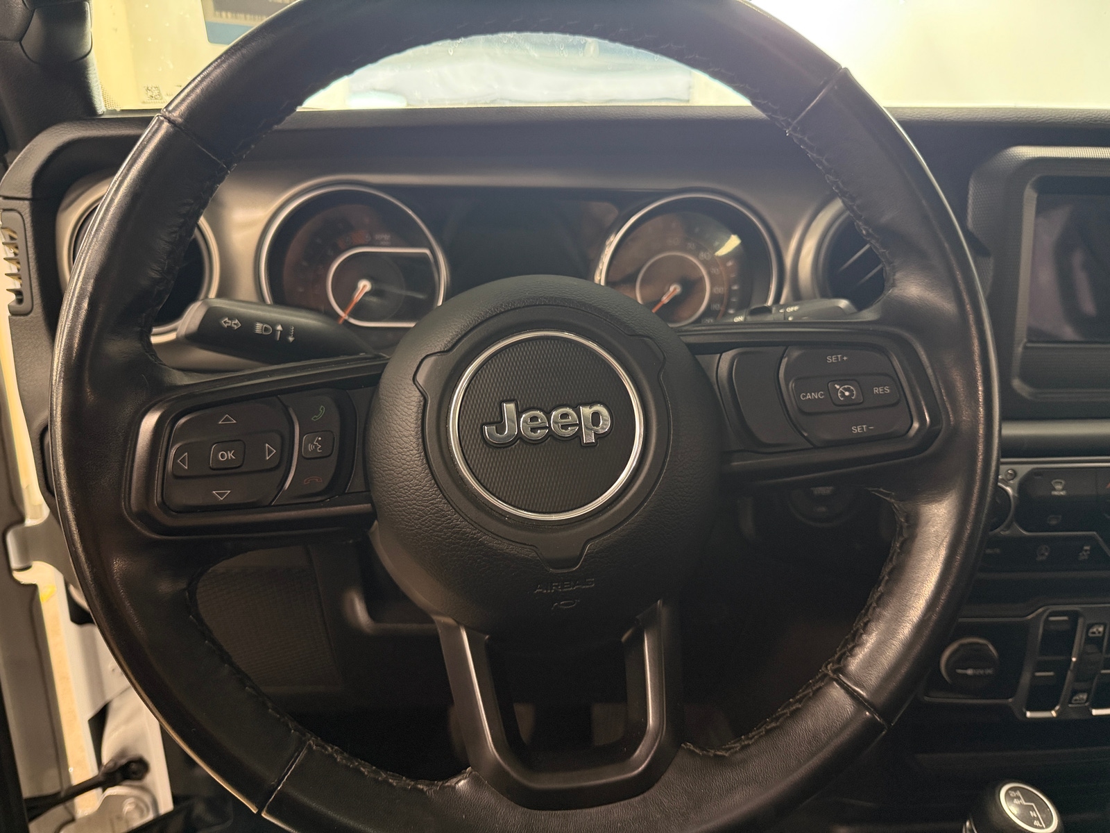 Thumbnail: 2021 Jeep Wrangler - 5