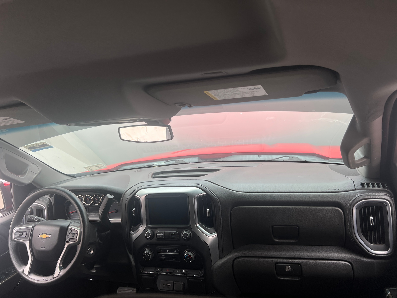 Thumbnail: 2020 Chevrolet Silverado 1500 - 3