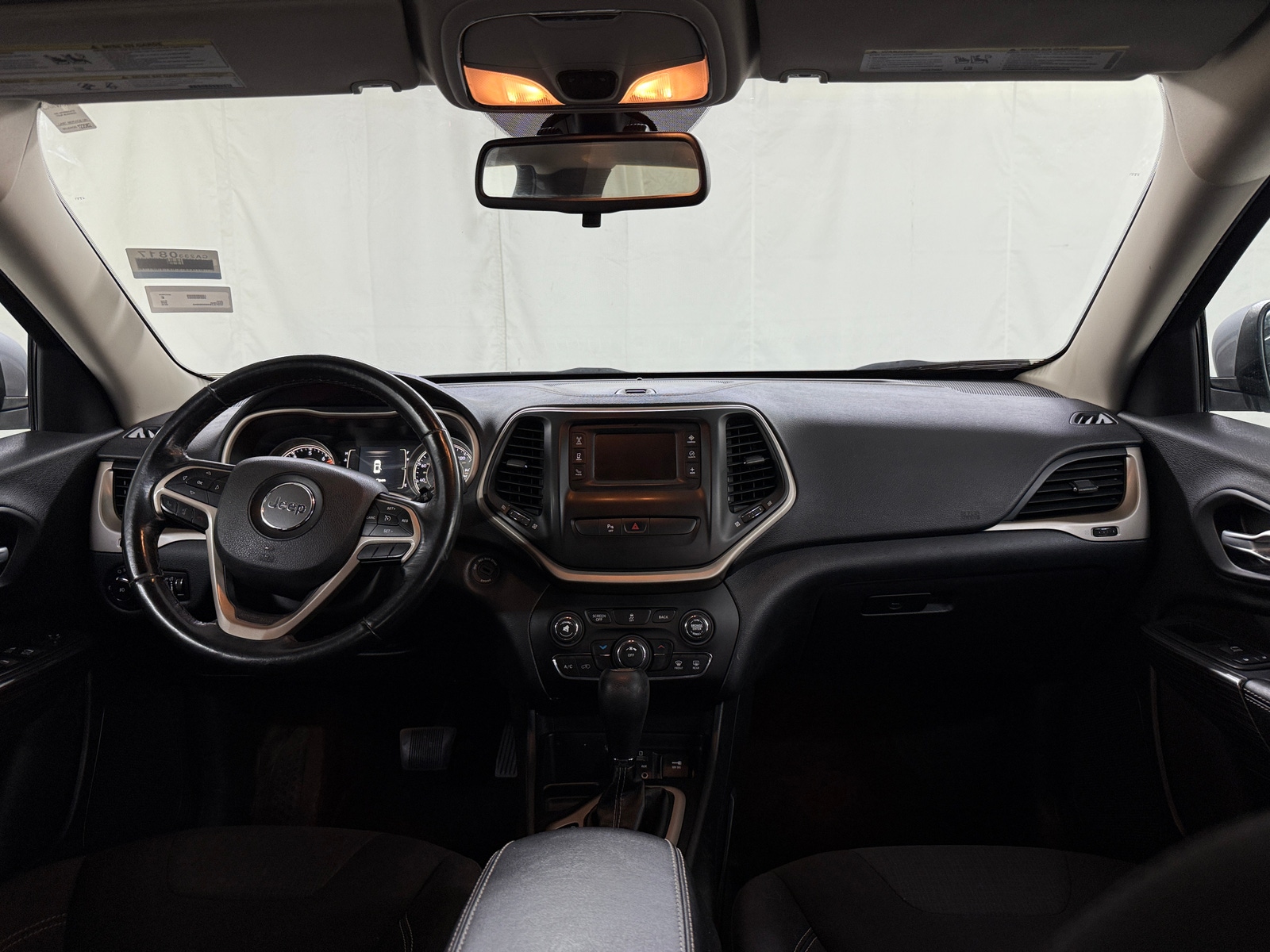 Thumbnail: 2016 Jeep Cherokee - 3