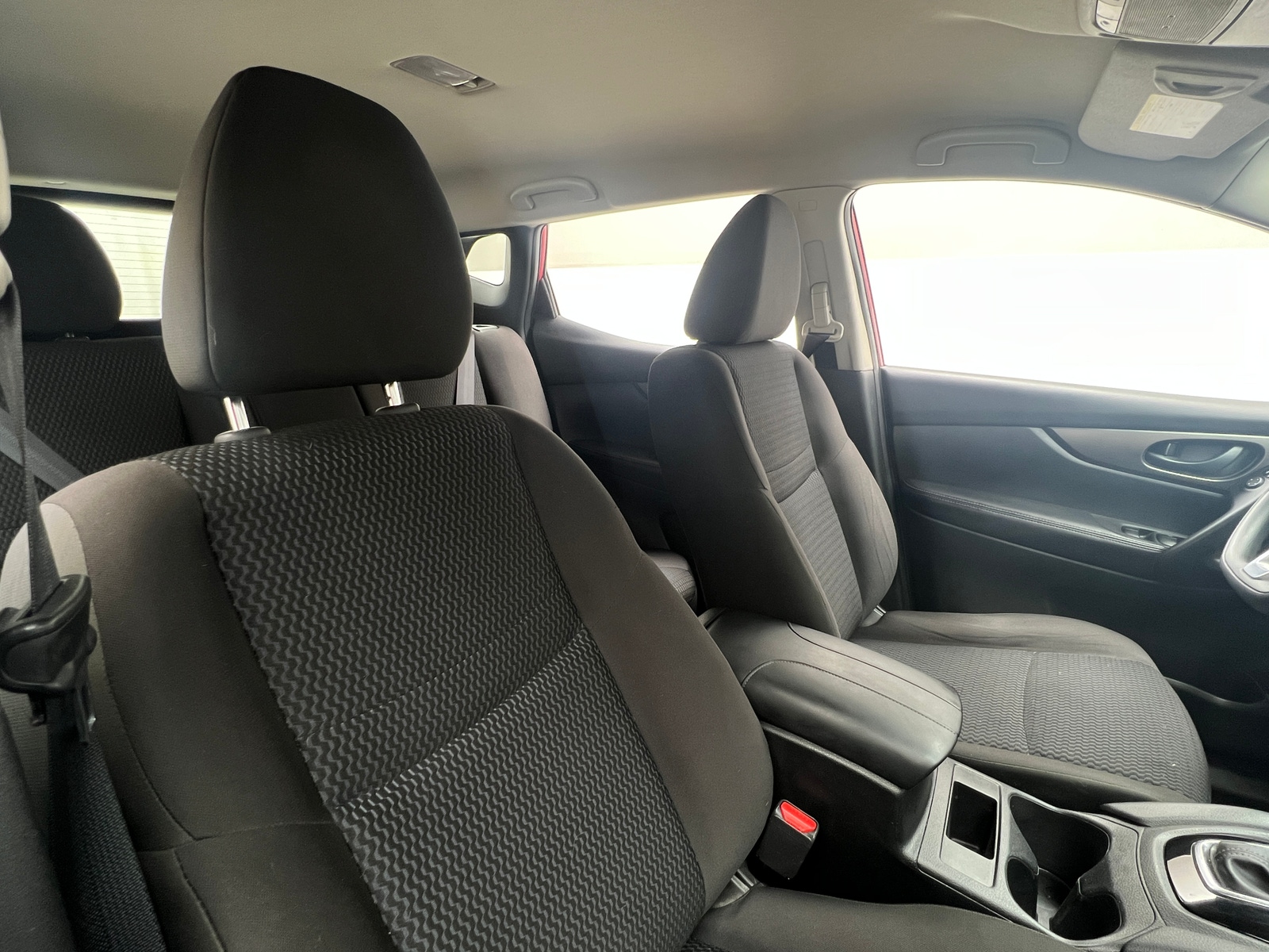 Thumbnail: 2018 Nissan Rogue Sport - 2