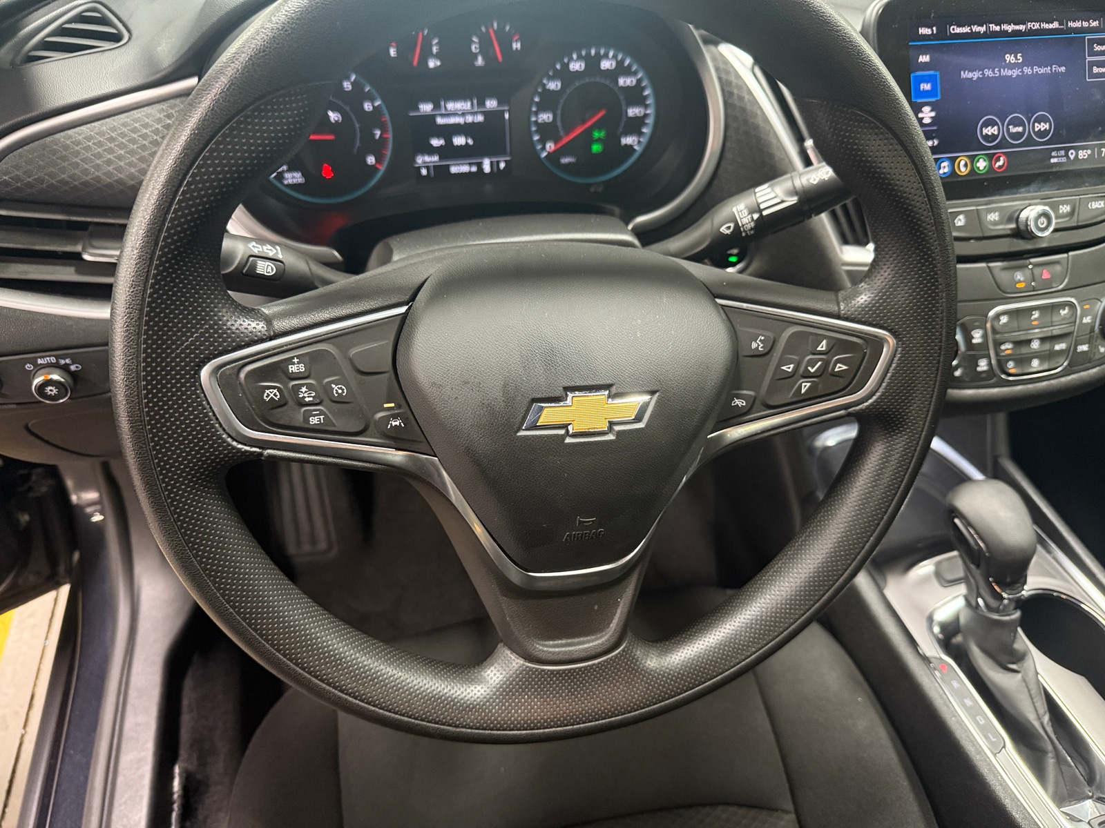 Thumbnail: 2023 Chevrolet Malibu - 5