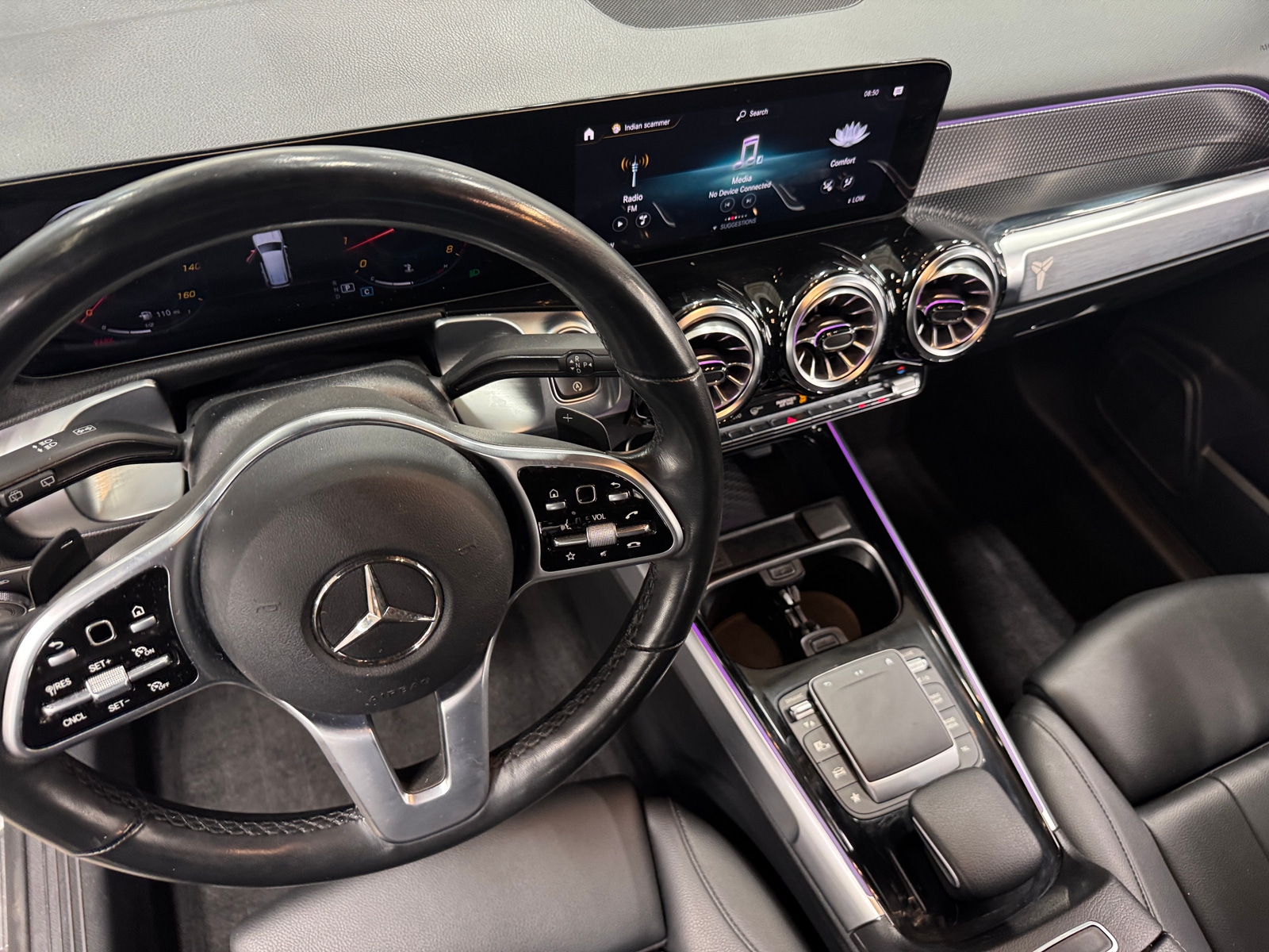 Thumbnail: 2022 Mercedes-Benz GLB - 2