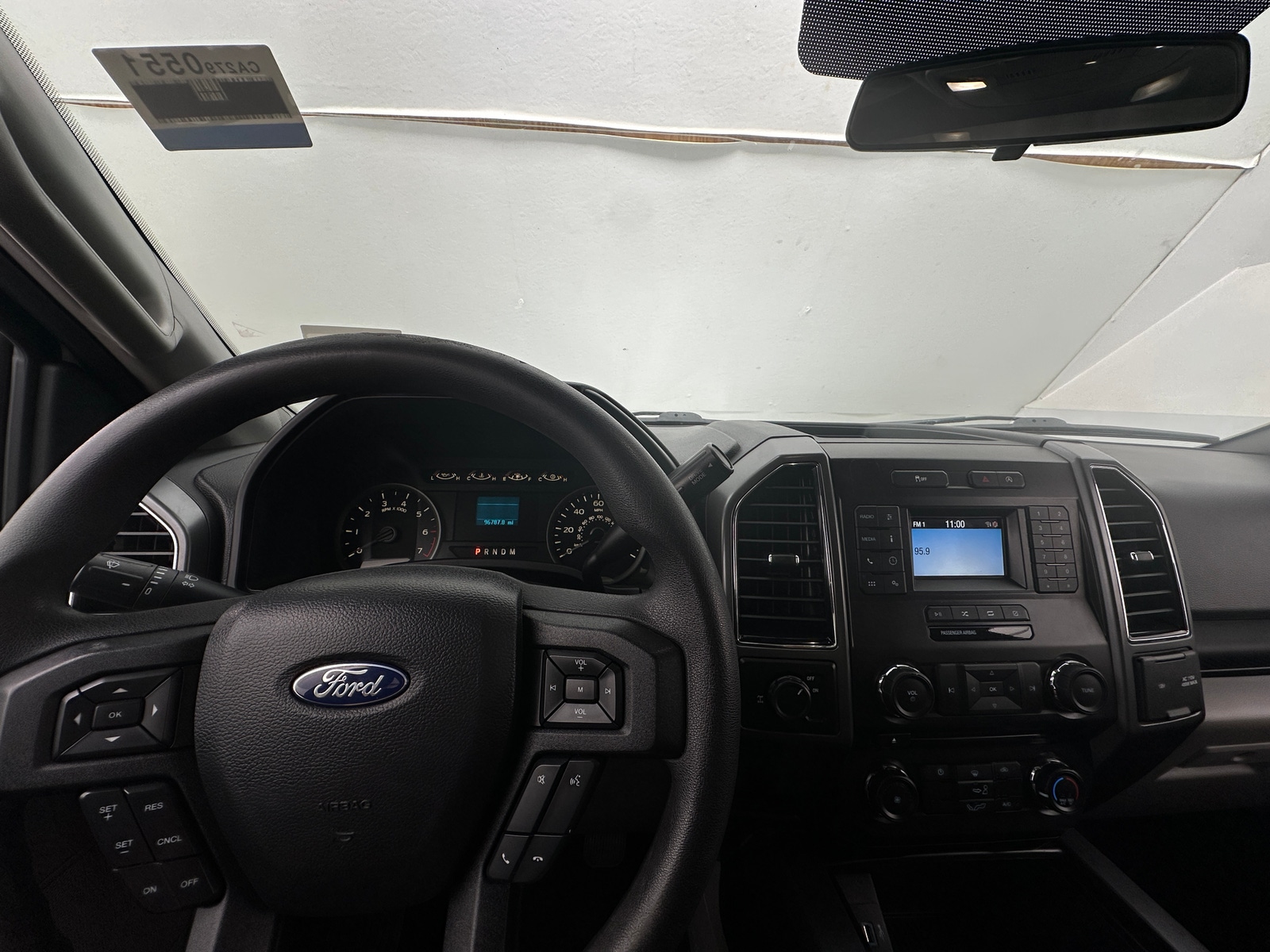 Thumbnail: 2018 Ford Econoline - 3