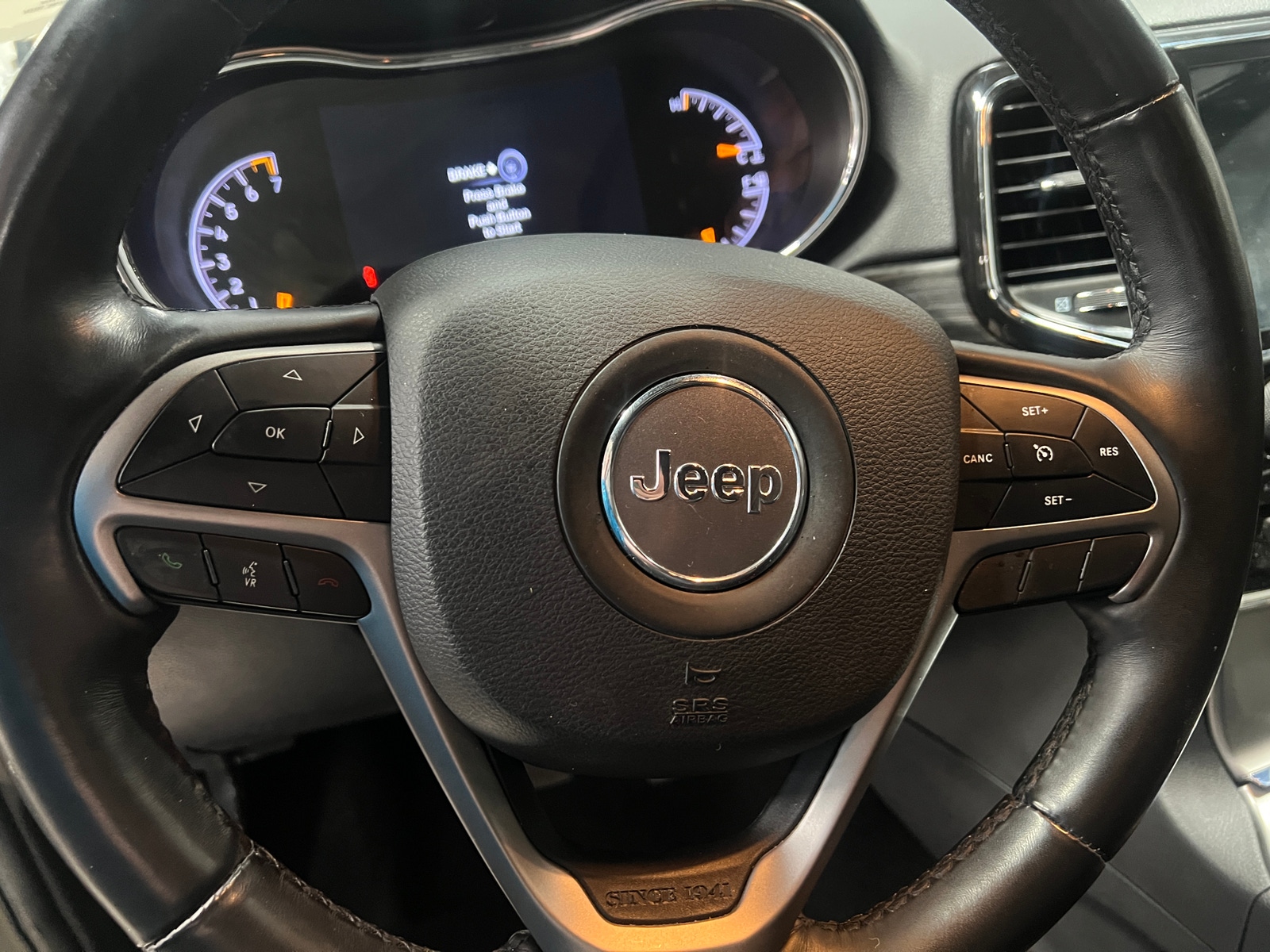 Thumbnail: 2021 Jeep Grand Cherokee - 4