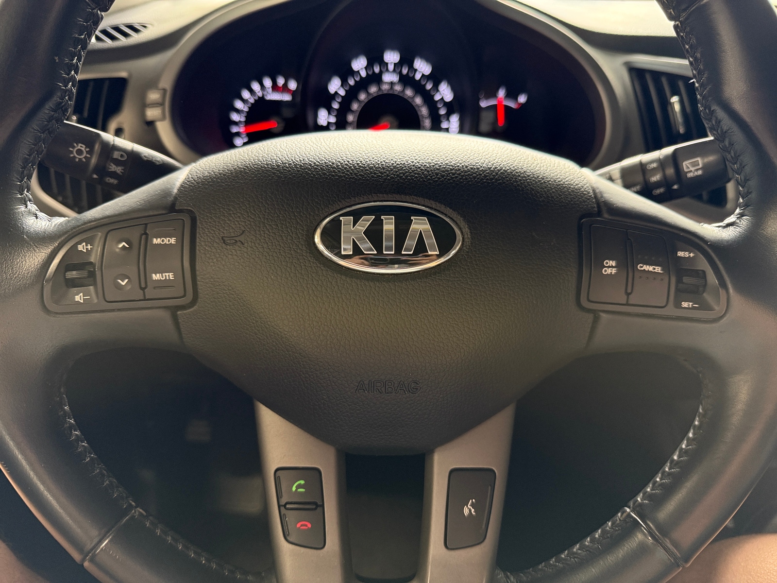 Thumbnail: 2016 Kia Sportage - 4