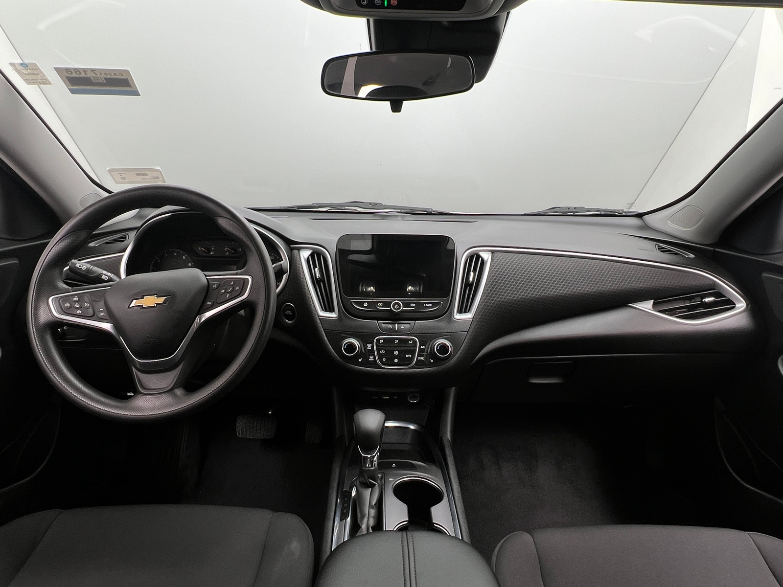 Thumbnail: 2023 Chevrolet Malibu - 3