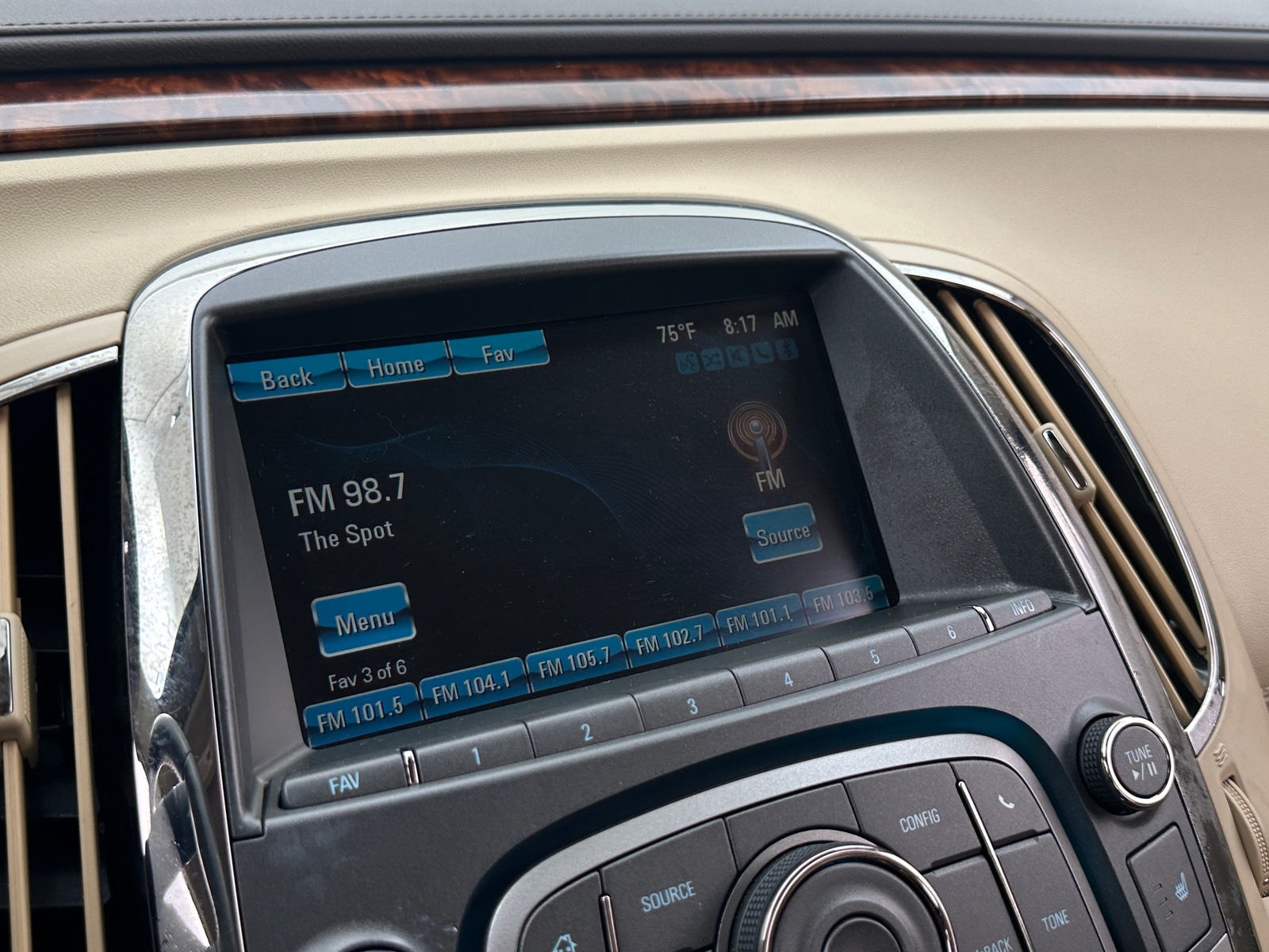 Thumbnail: 2013 Buick LaCrosse - 3