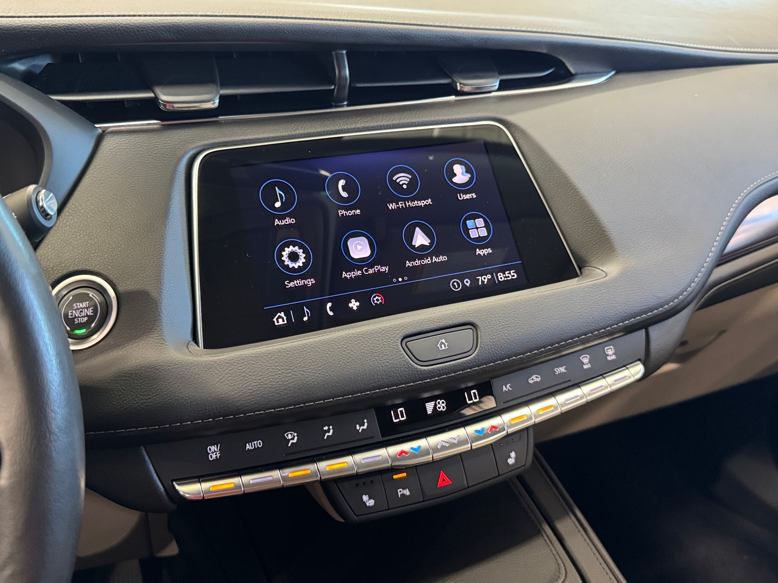 Thumbnail: 2023 Cadillac XT4 - 3