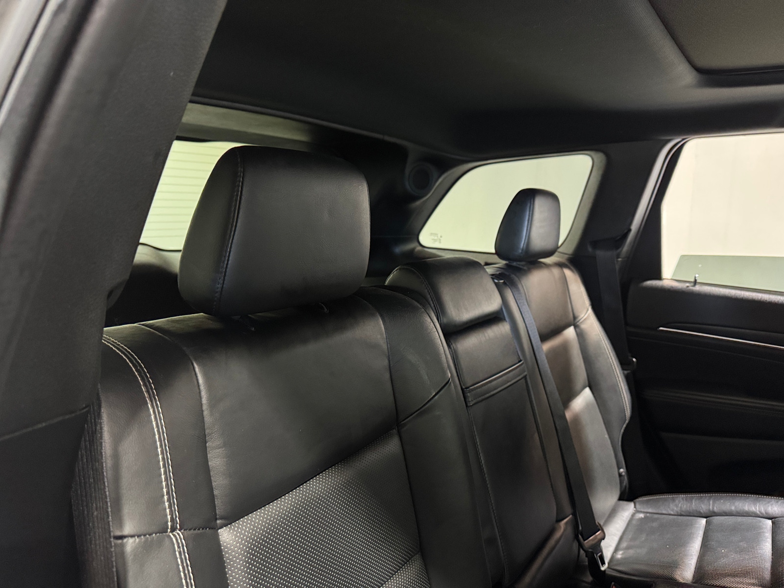 Thumbnail: 2017 Jeep Grand Cherokee - 5